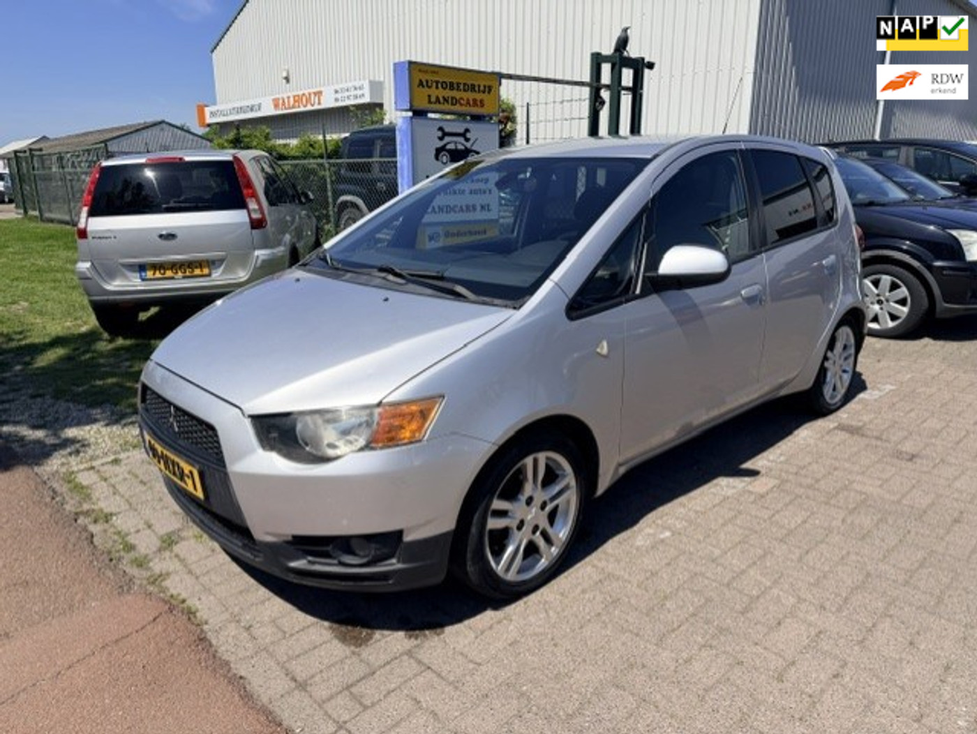 Mitsubishi Mitsubishi Colt 1.3 Intro Edition 2009 - voorkant