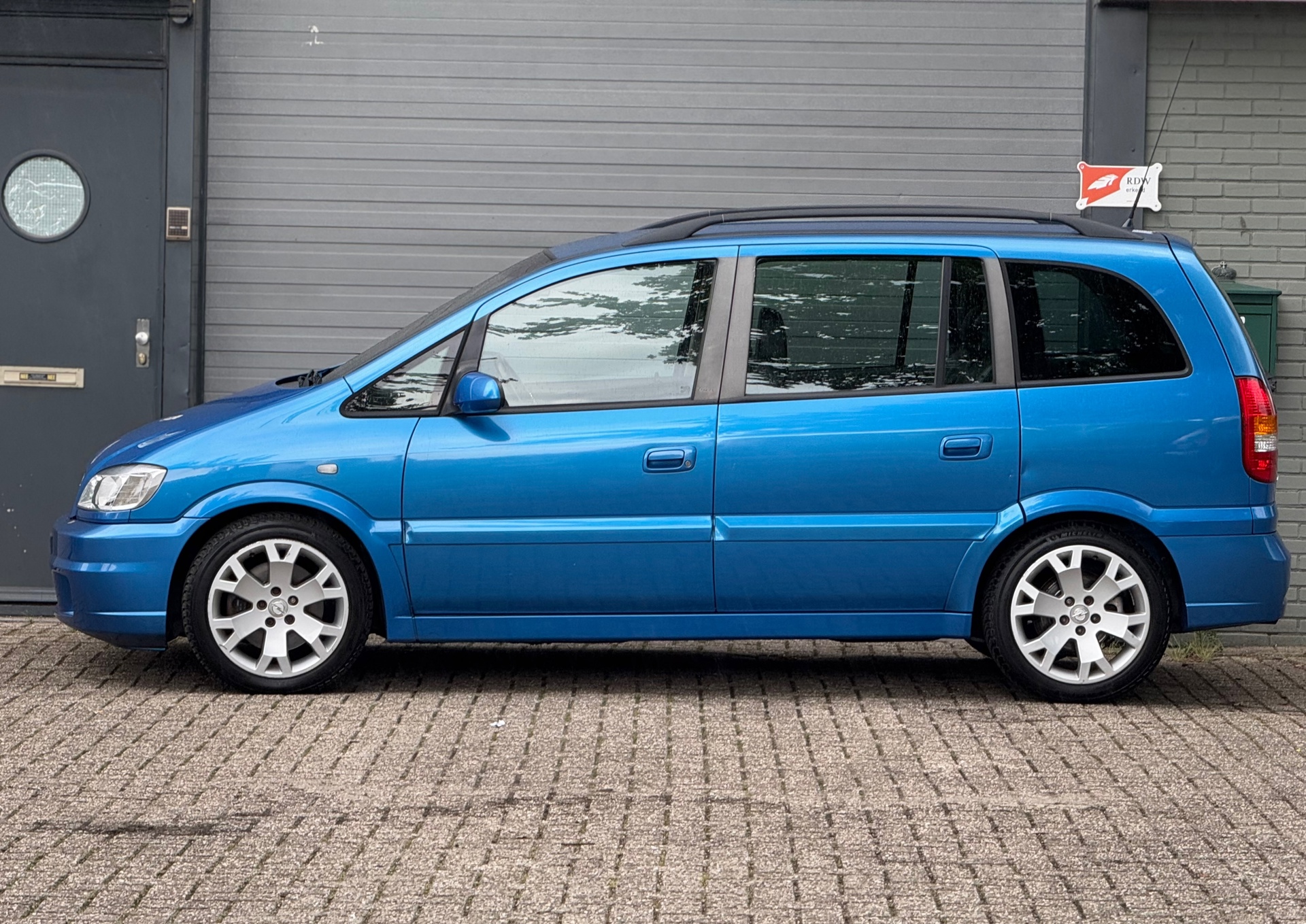 Foto van Opel Zafira-a