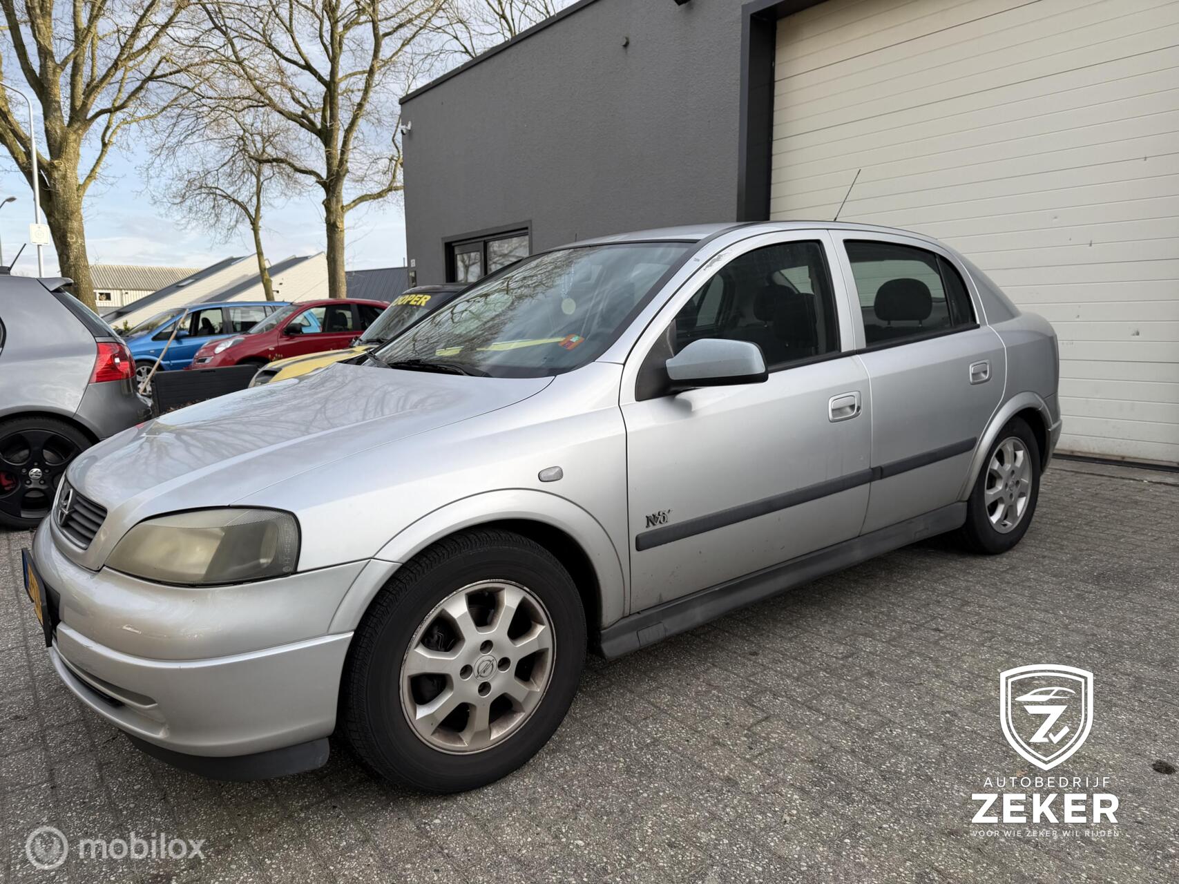 Opel Astra-g-cc 1.6-16V Njoy / Nieuwe APK bij aflevering/Trekhaak 2003 - voorkant
