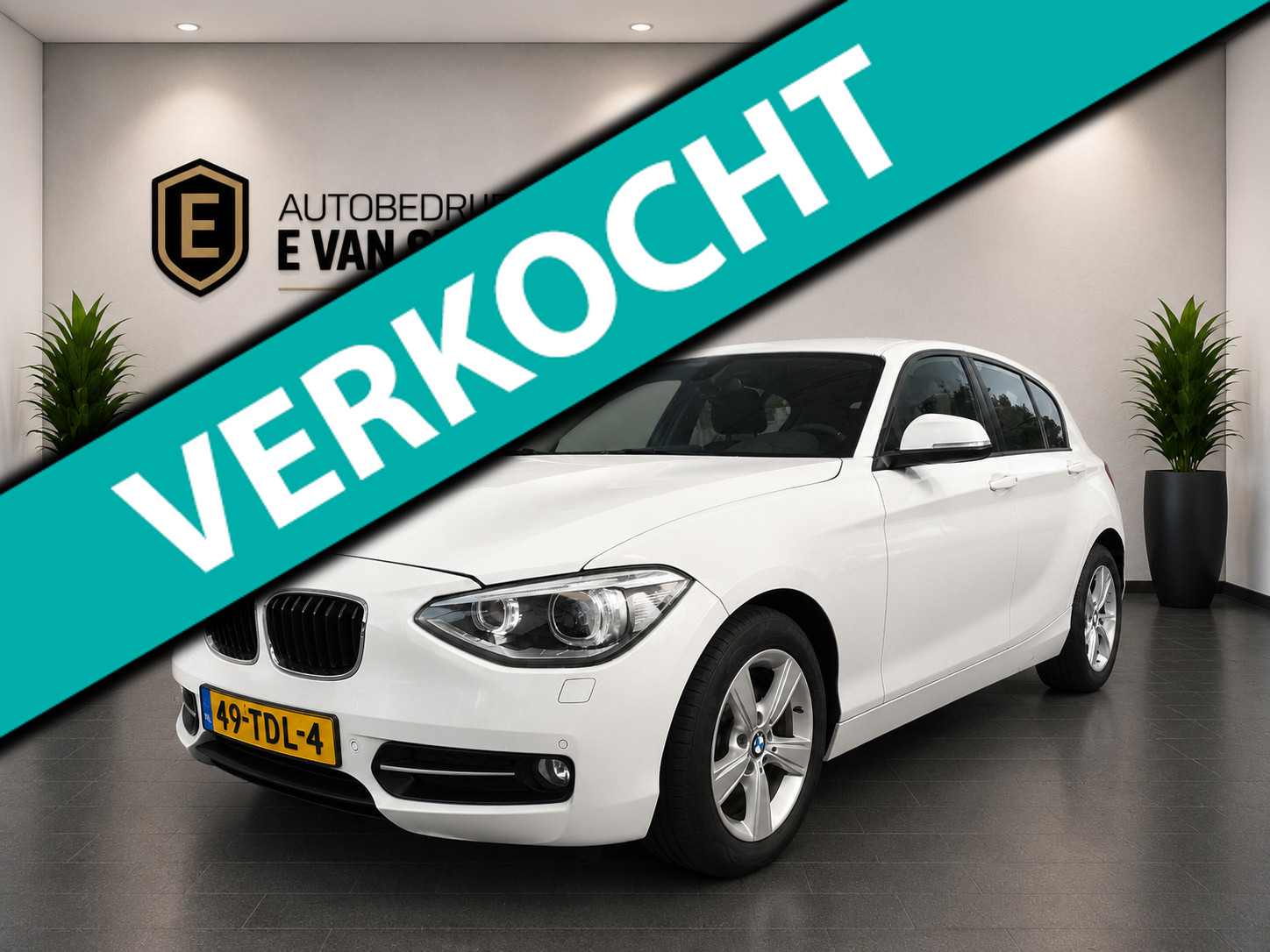 BMW 1er Reihe 116i Executieve Nieuwe ketting/Grote beurt 2012 - voorkant