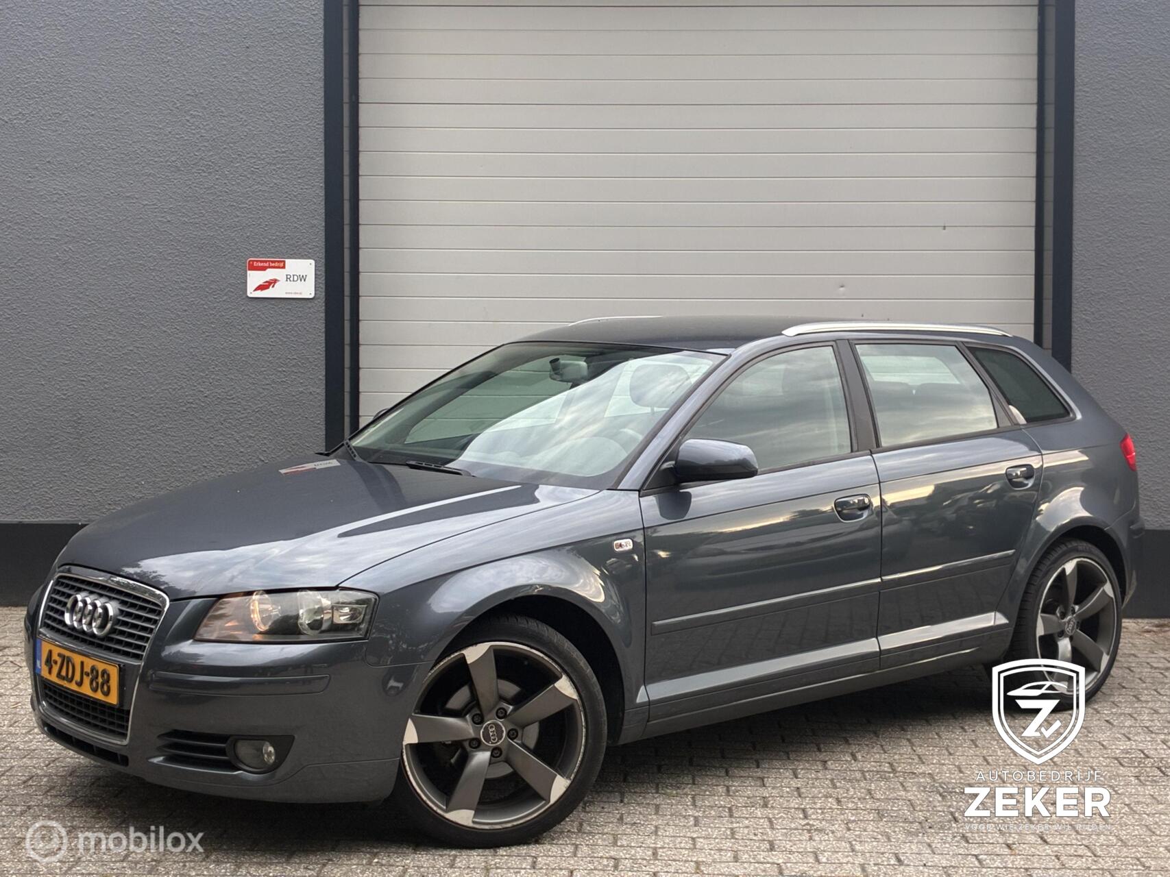 Audi Audi A3 1.6 Attraction / nieuwe apk / leuke auto / 2006 - voorkant