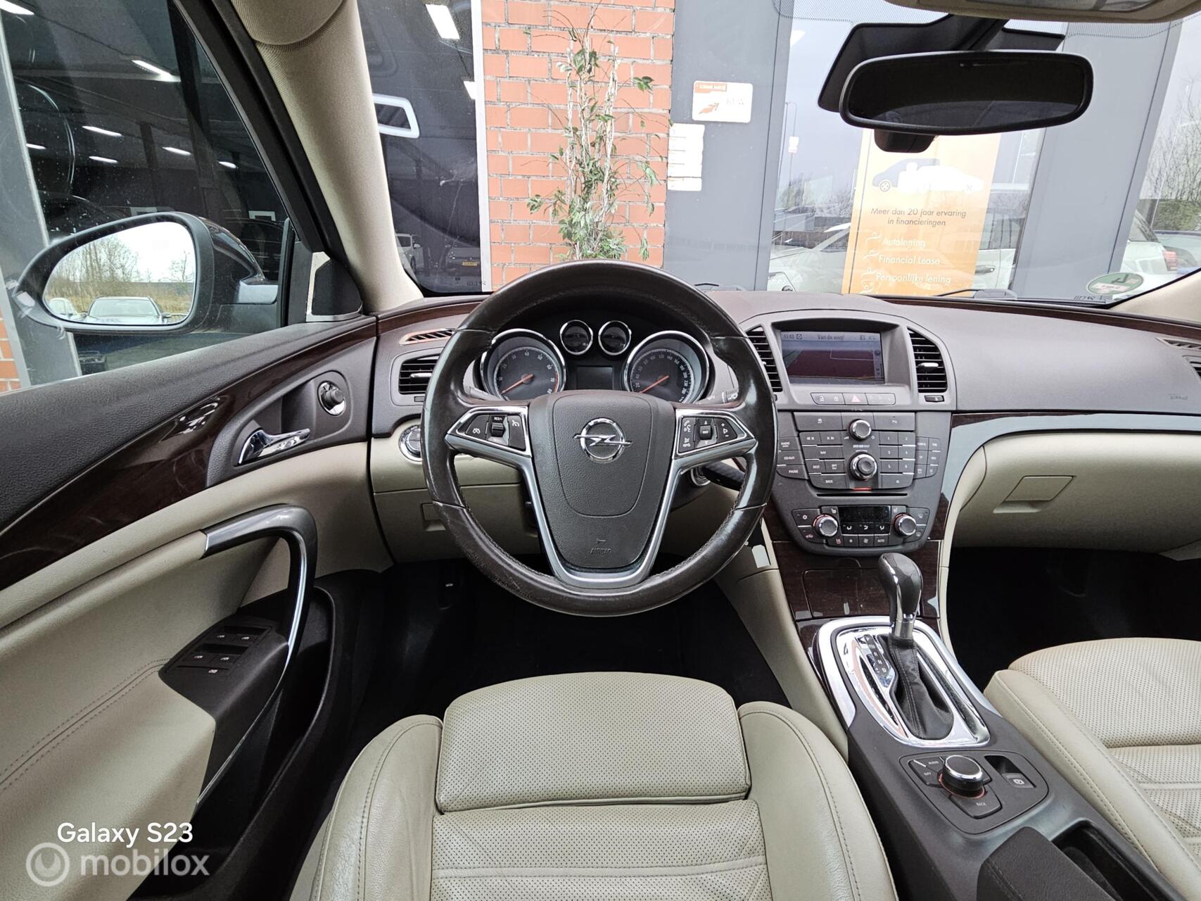 Foto van Opel Insignia Limousine HB