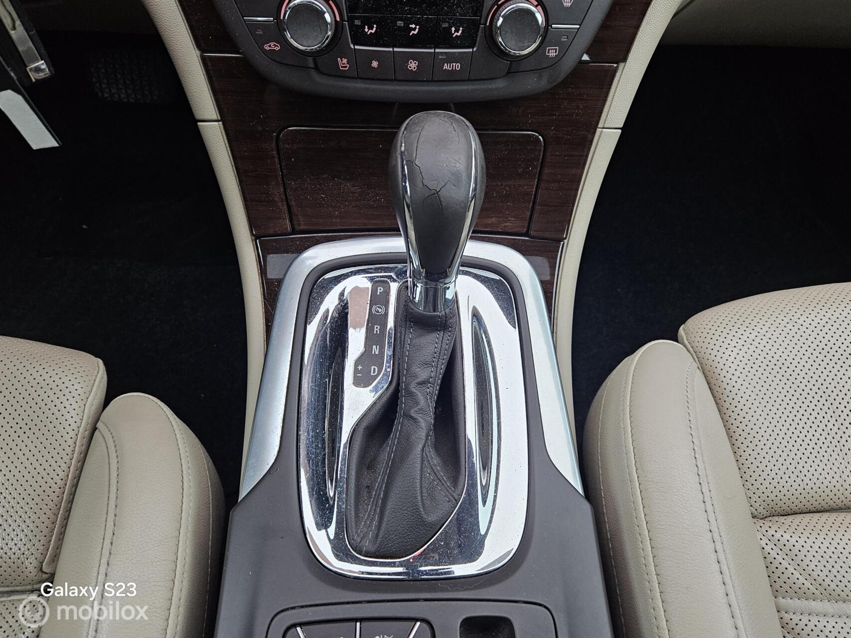Foto van Opel Insignia Limousine HB