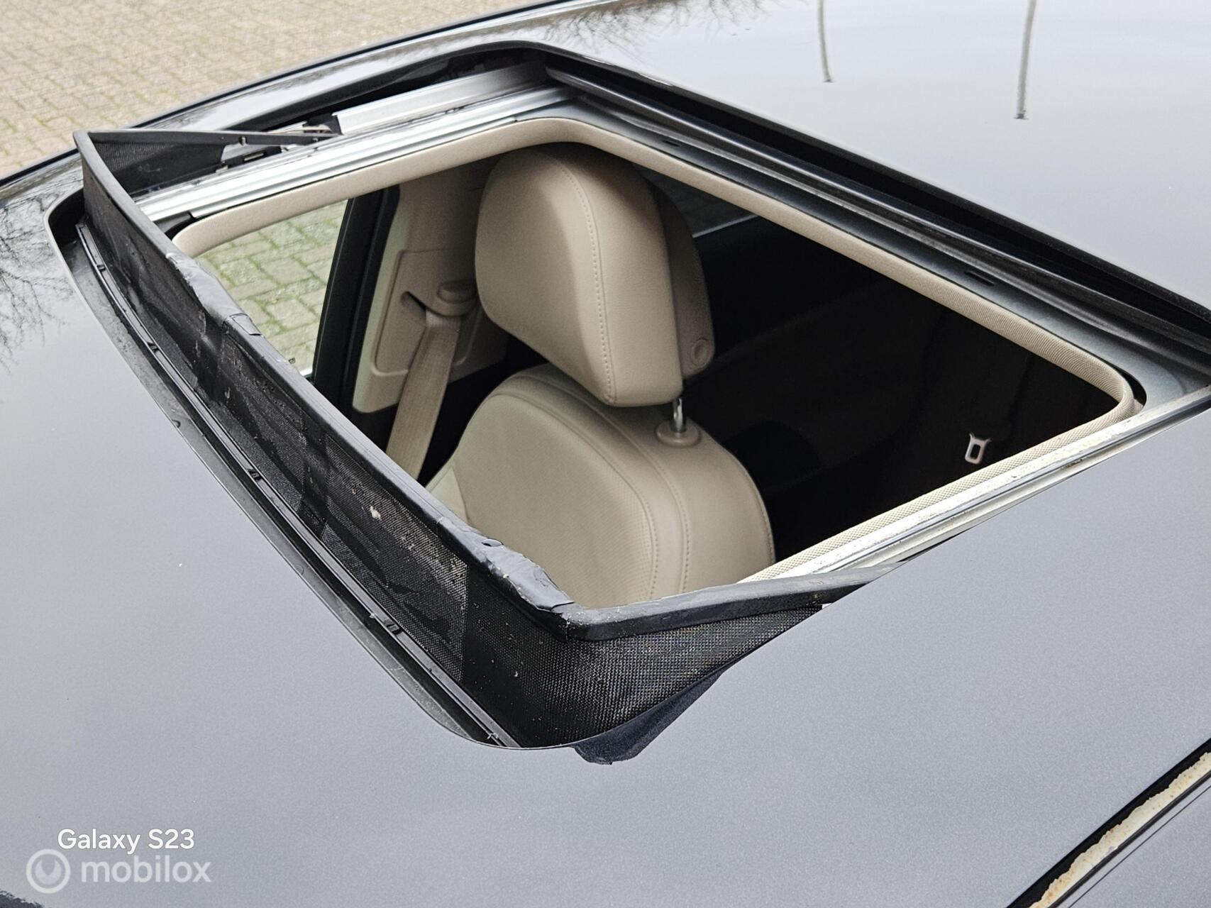 Foto van Opel Insignia Limousine HB