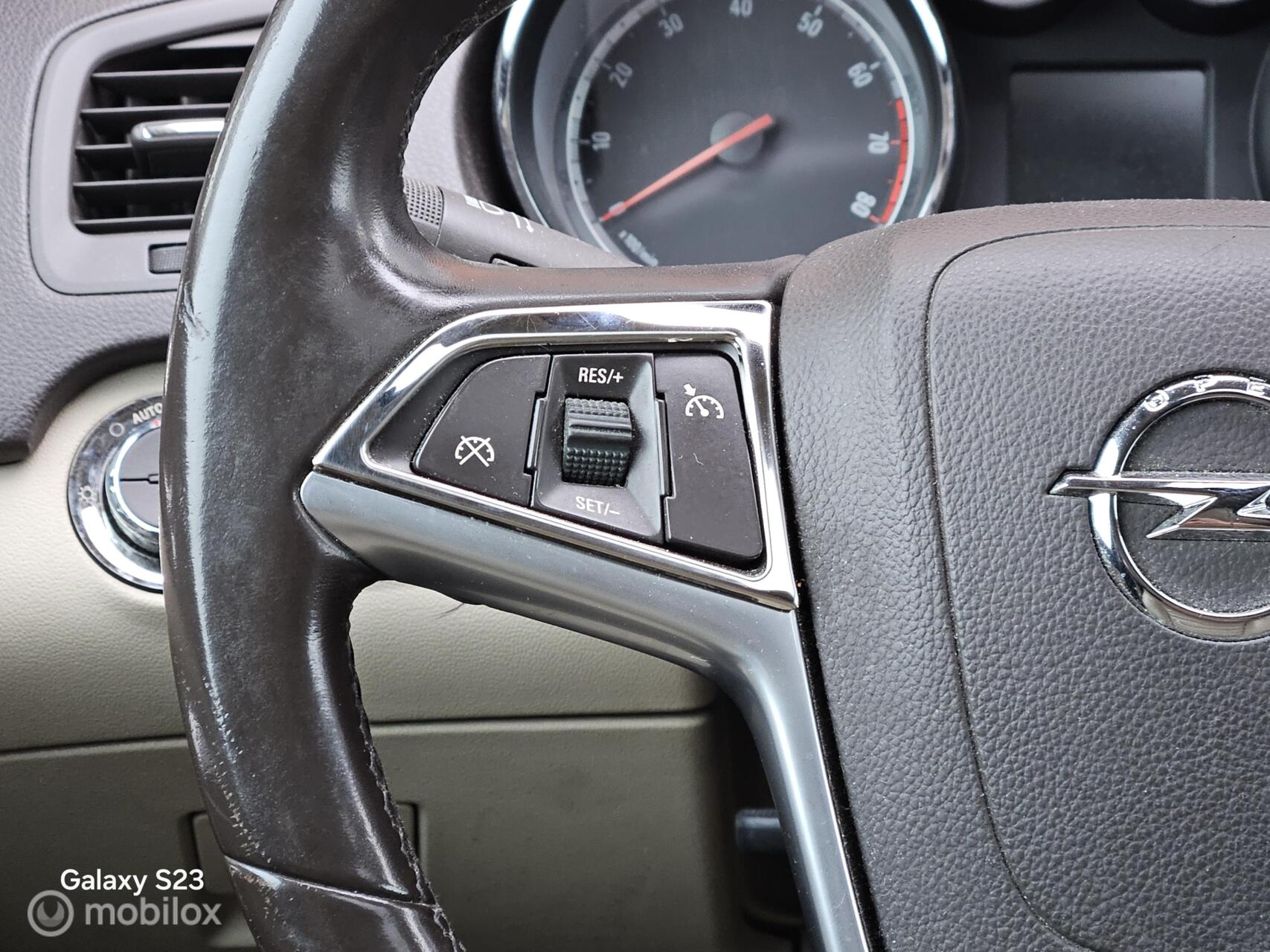 Foto van Opel Insignia Limousine HB