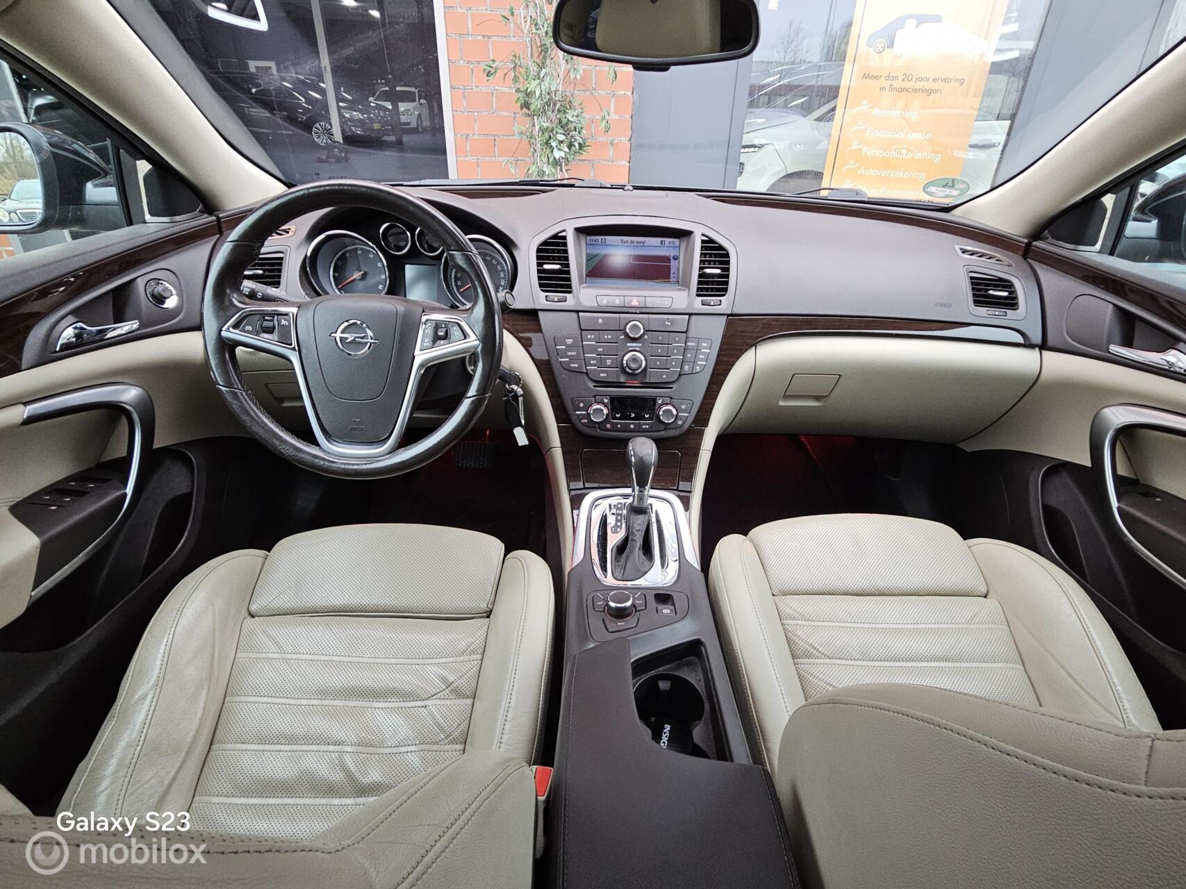 Foto van Opel Insignia Limousine HB