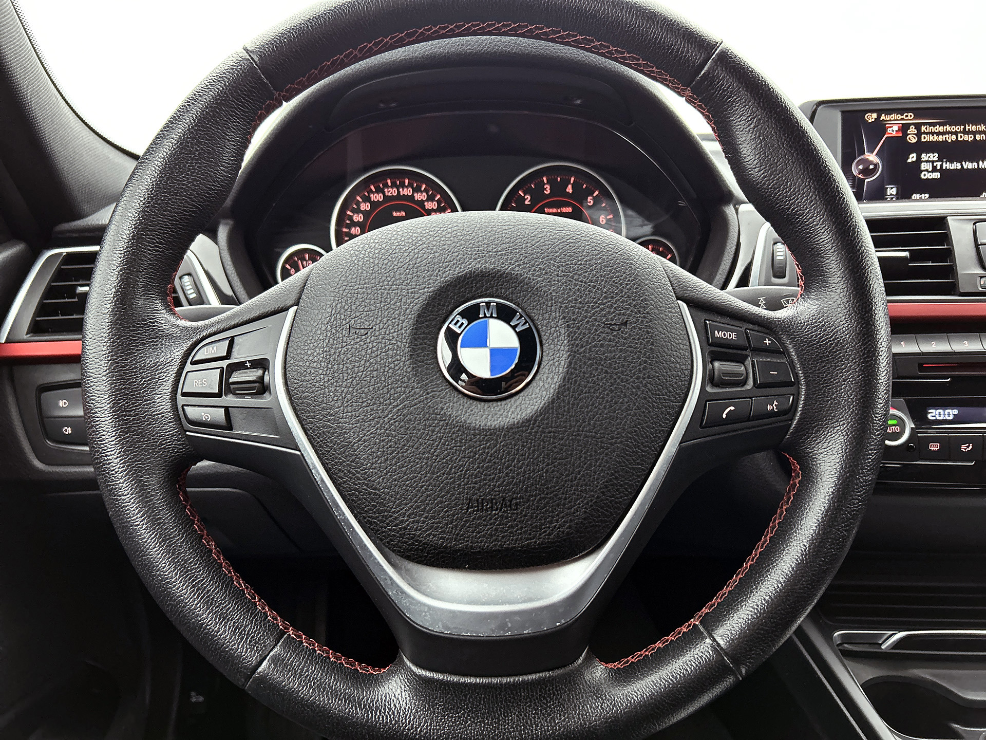 Foto van BMW 318i