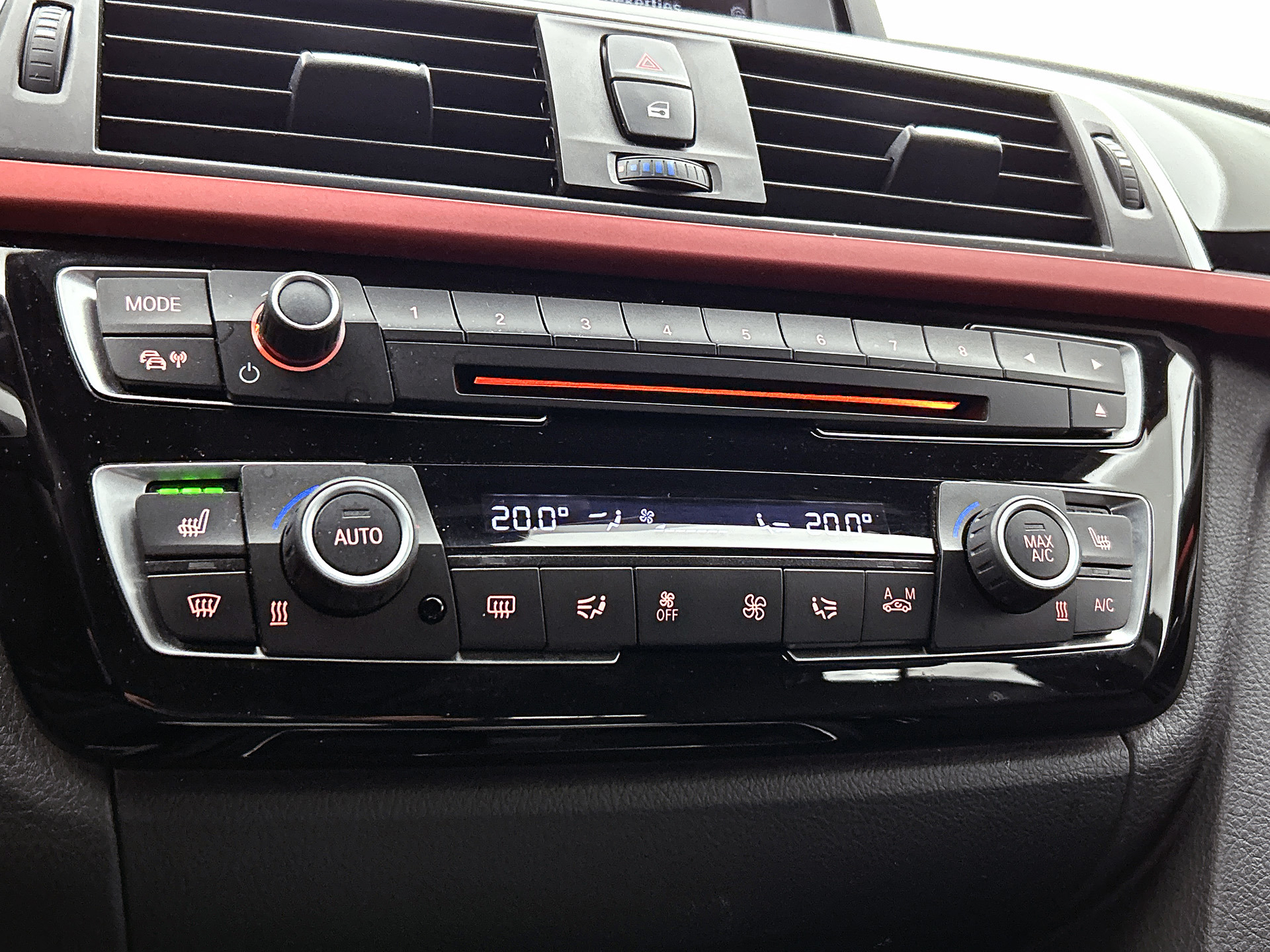 Foto van BMW 318i