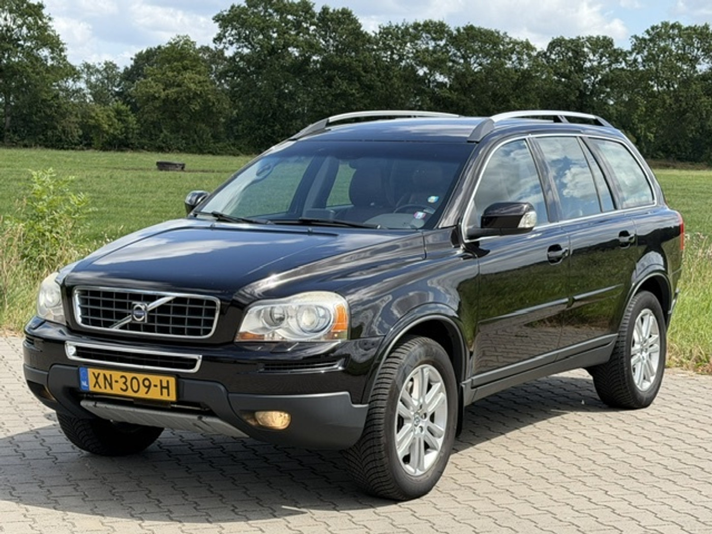 Volvo Xc90 D5 SUMMUM 7 PERS AUT ADAP XENON COGN LEDER NW APK 2008 - voorkant