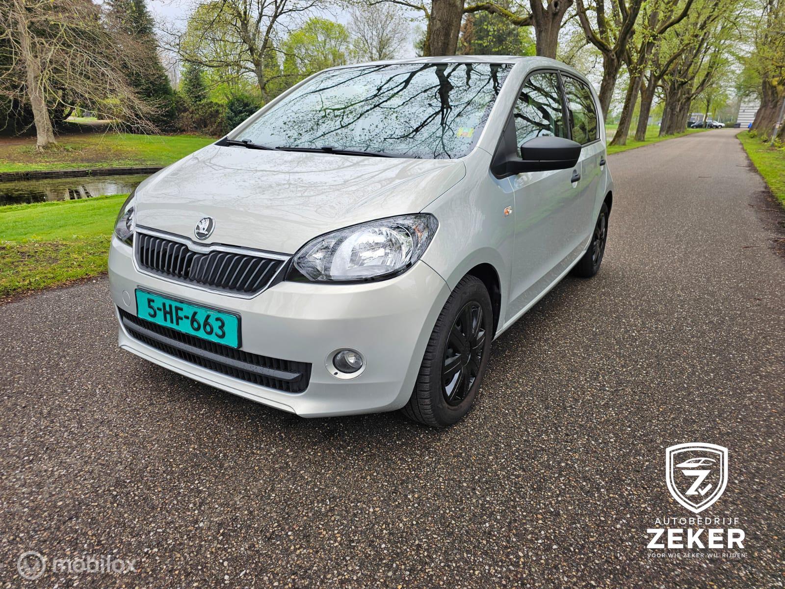 Skoda Citigo 1.0 / NAP / Airco / navigatie / Nieuwe apk / 2013 - voorkant
