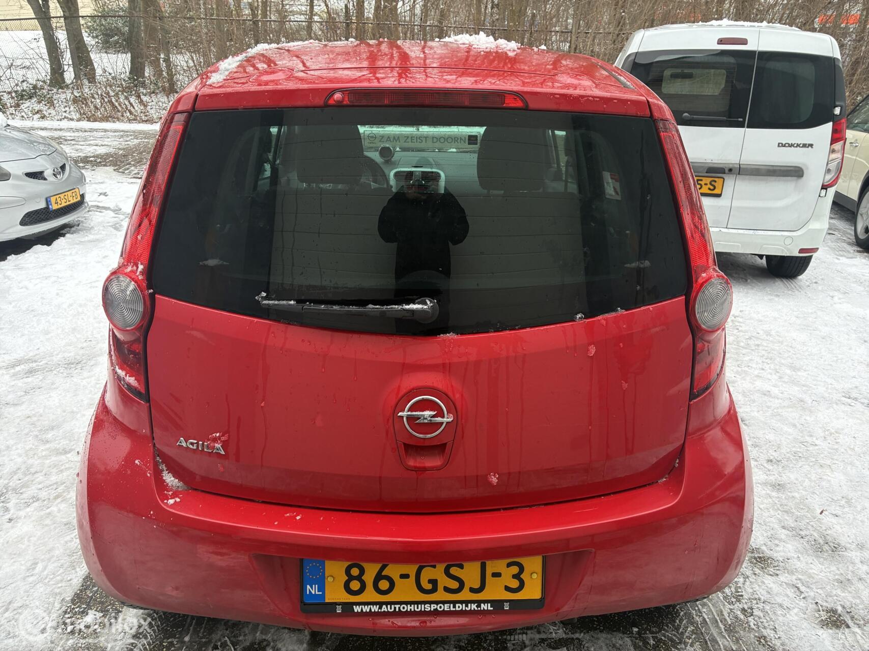 Foto van Opel Agila
