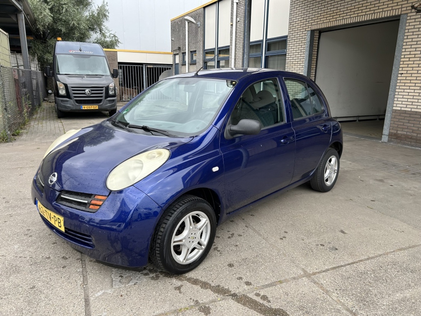 Nissan Nissan Micra 1.2 Visia Automaat 2005 - voorkant