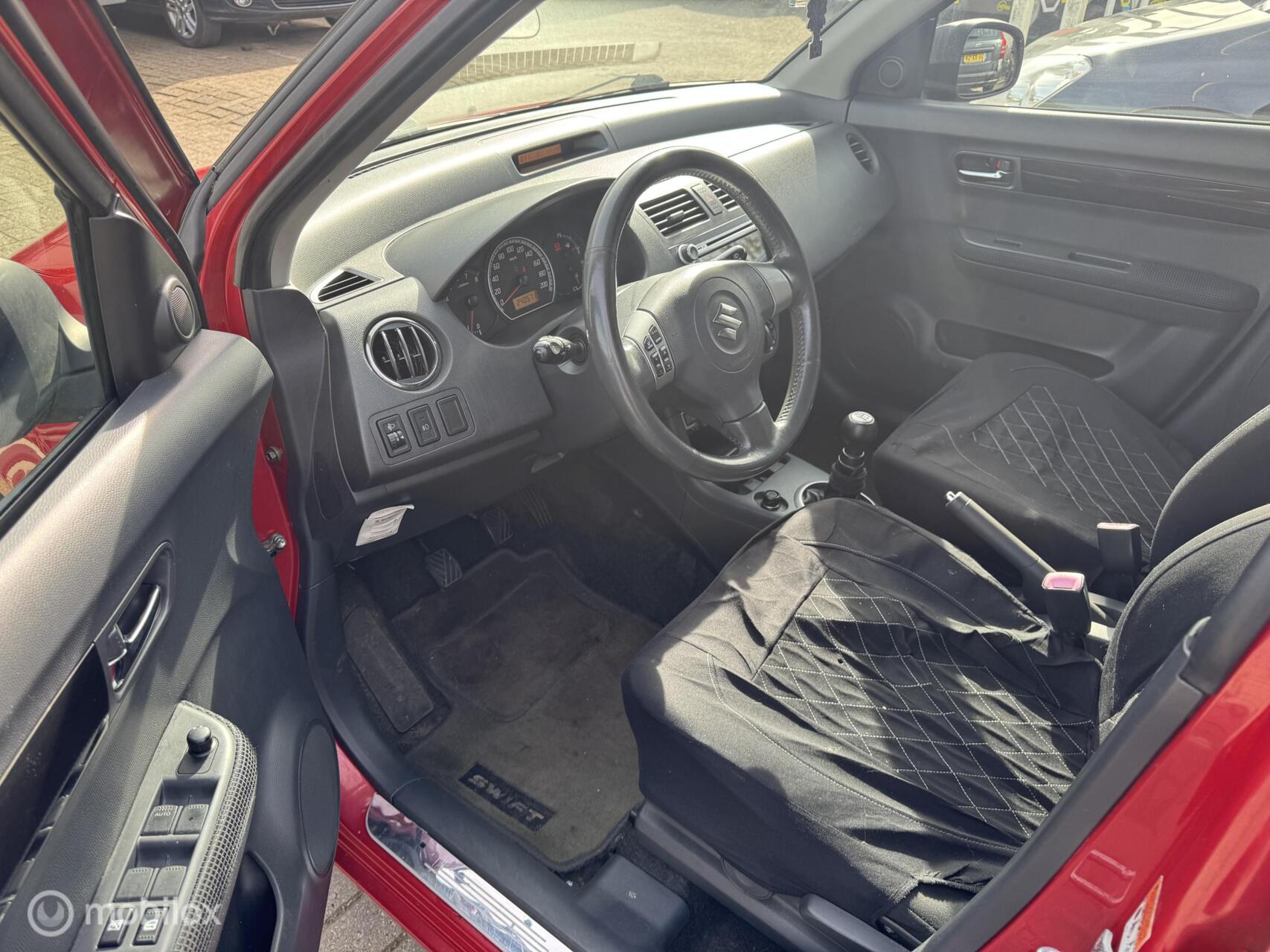 Foto van Suzuki Swift