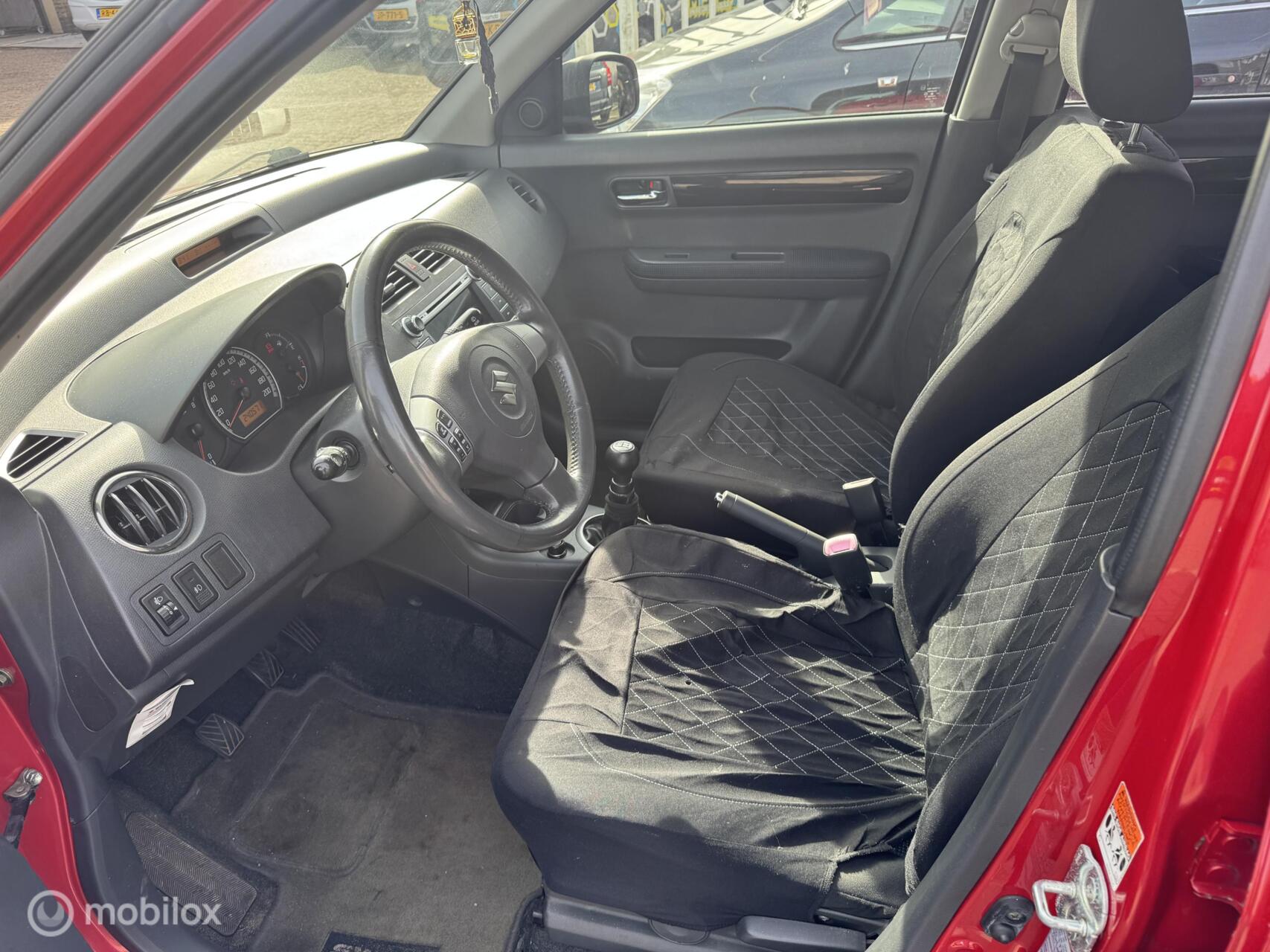 Foto van Suzuki Swift