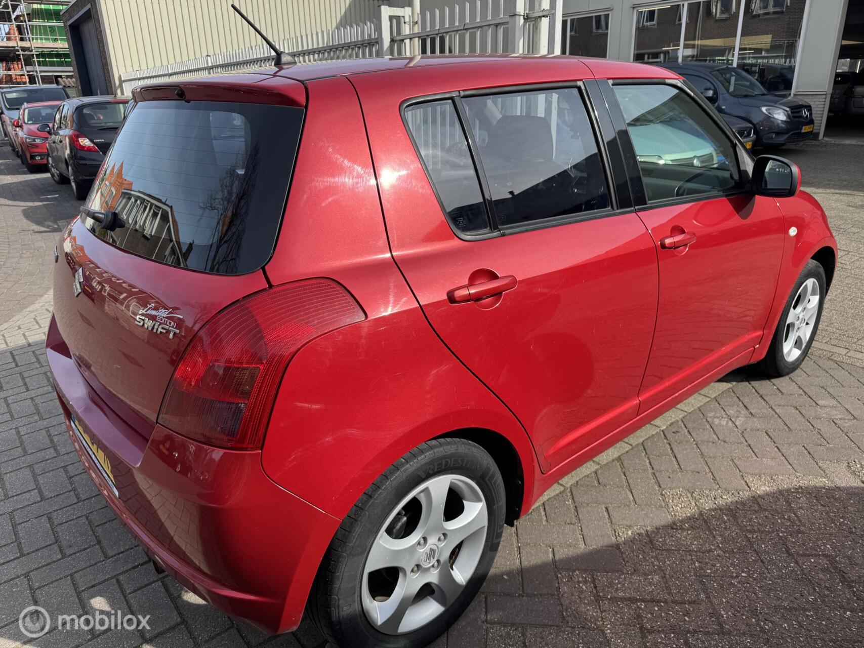 Foto van Suzuki Swift