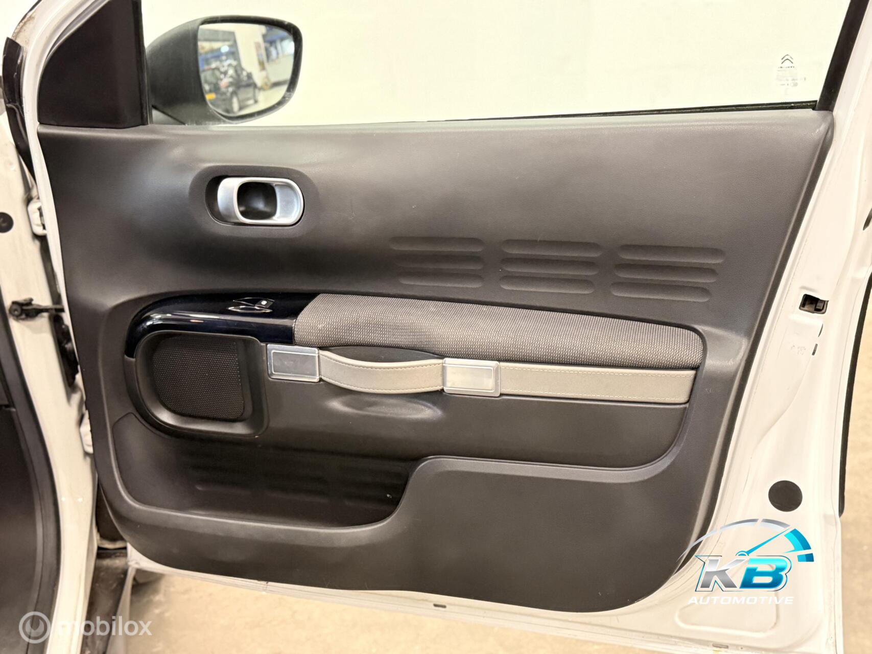 Foto van Citroen C4 Cactus