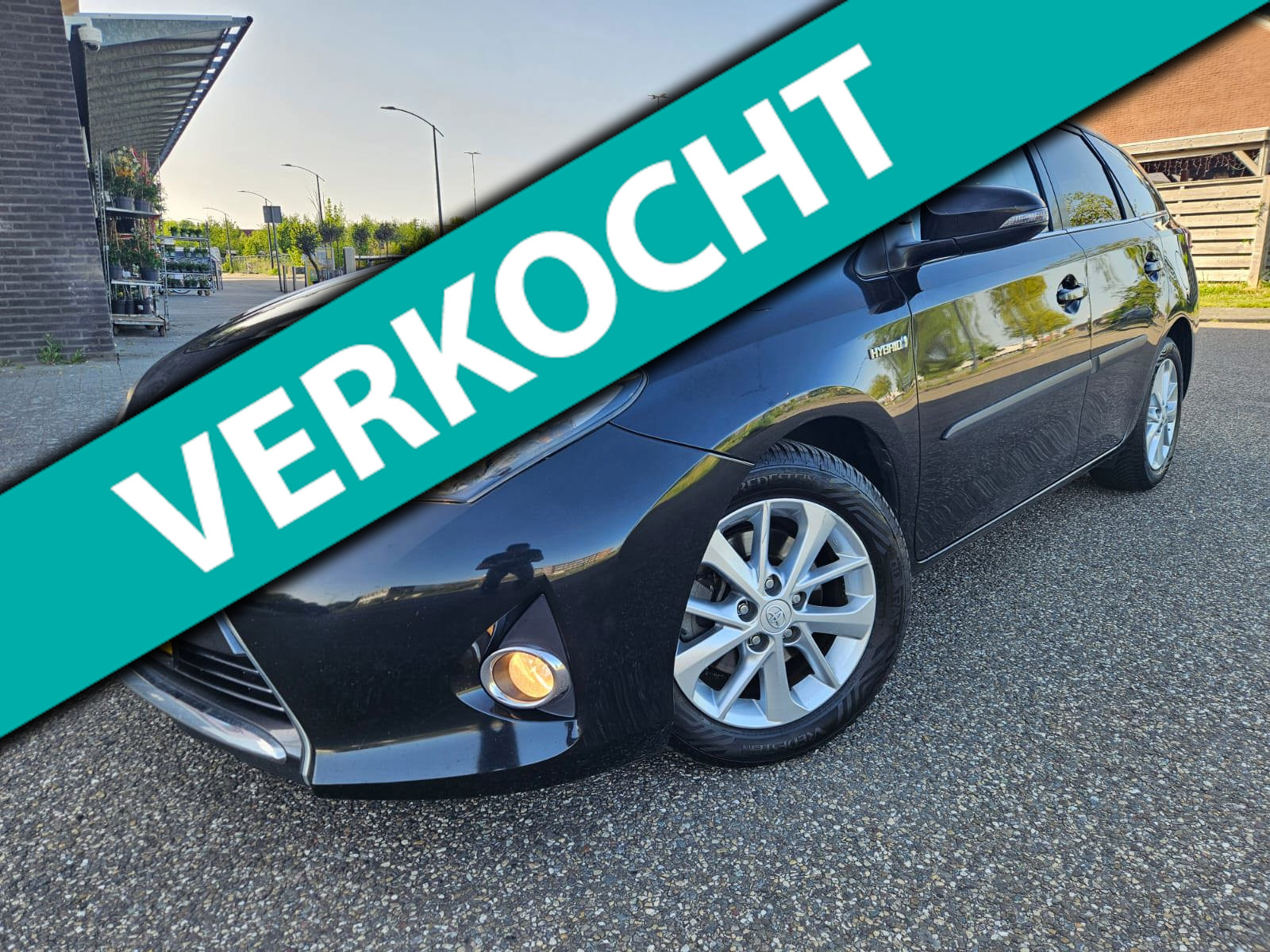 Toyota Toyota Auris 1.8 Hybrid Lease GARANTIE 2015 - voorkant