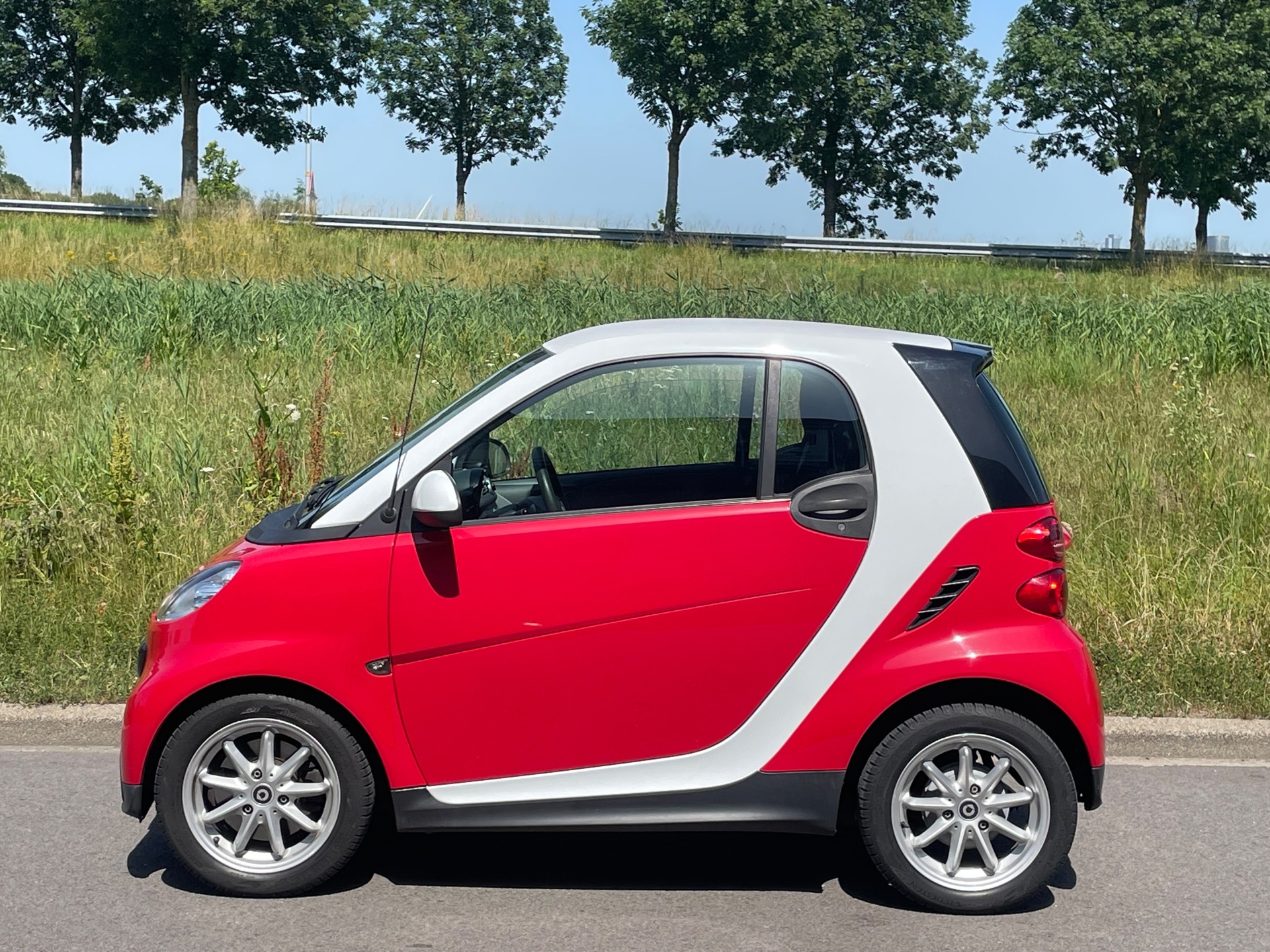 Foto van Smart Fortwo Coupe MHD