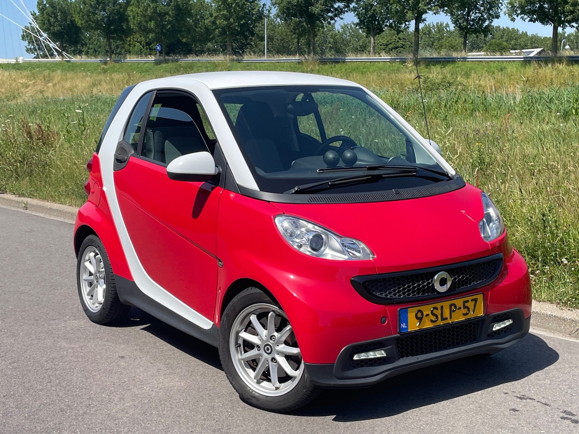 Foto van Smart Fortwo Coupe MHD