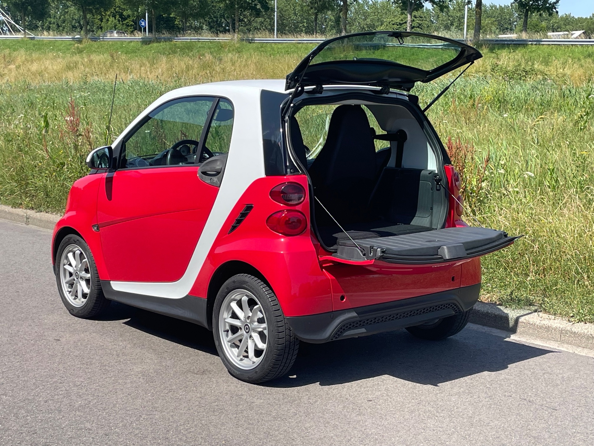 Foto van Smart Fortwo Coupe MHD