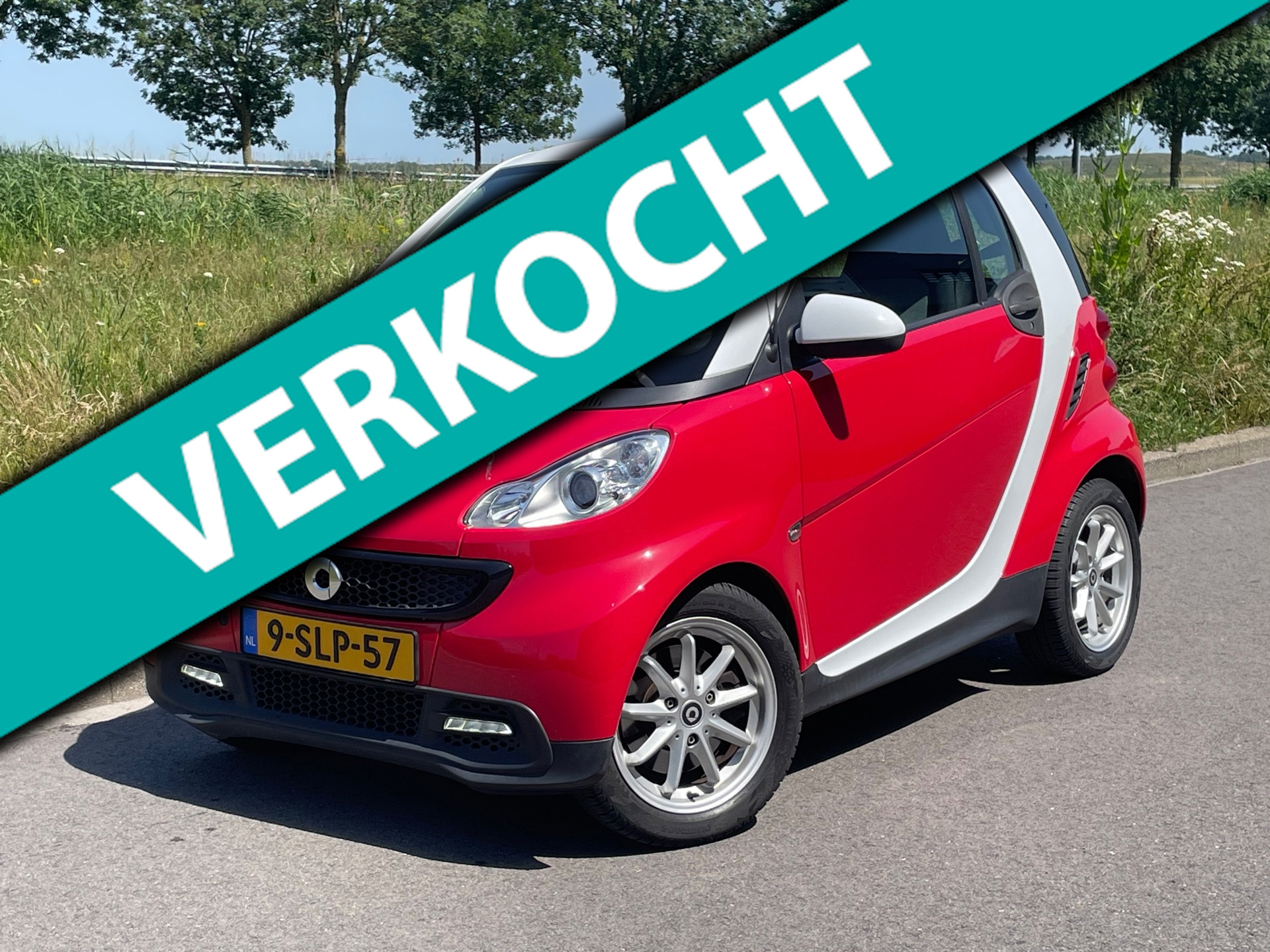 Smart Fortwo Coupe MHD 1.0 mhd Edition Pure Automaat Airco 2013 - voorkant