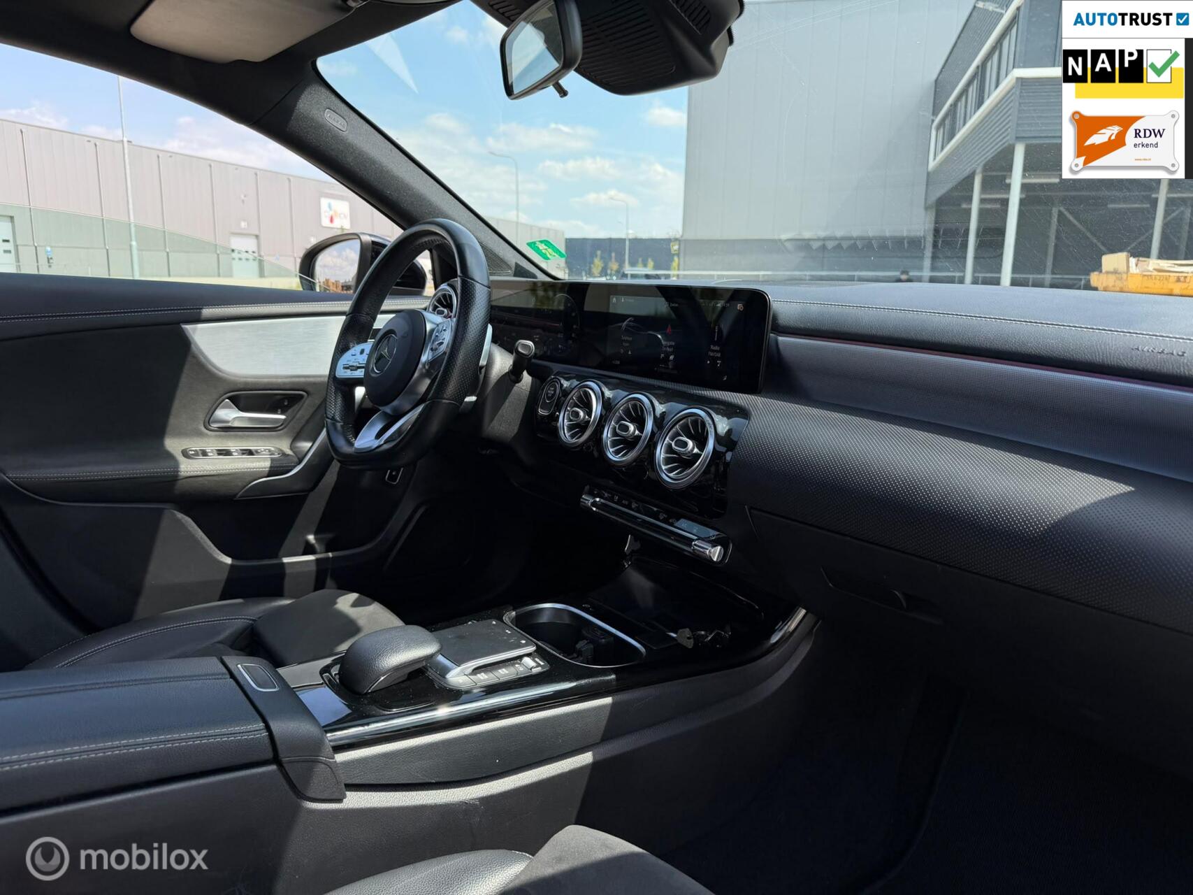 Foto van Mercedes-Benz A 250 E