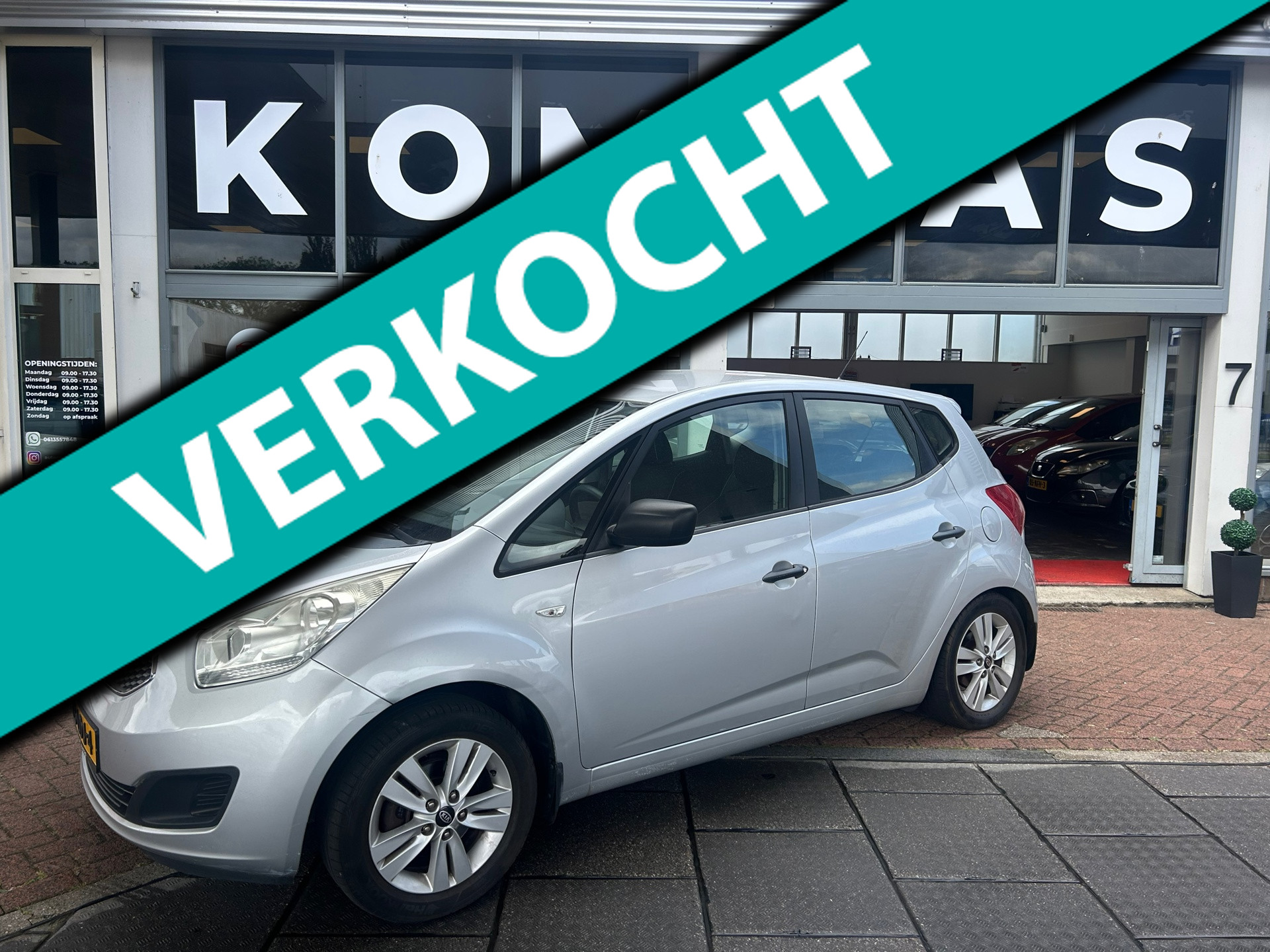 Kia Venga 1.4 CVVT X-tra 2010 - voorkant