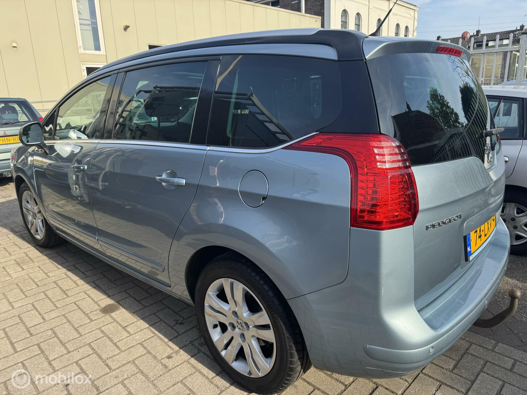Foto van Peugeot 5008