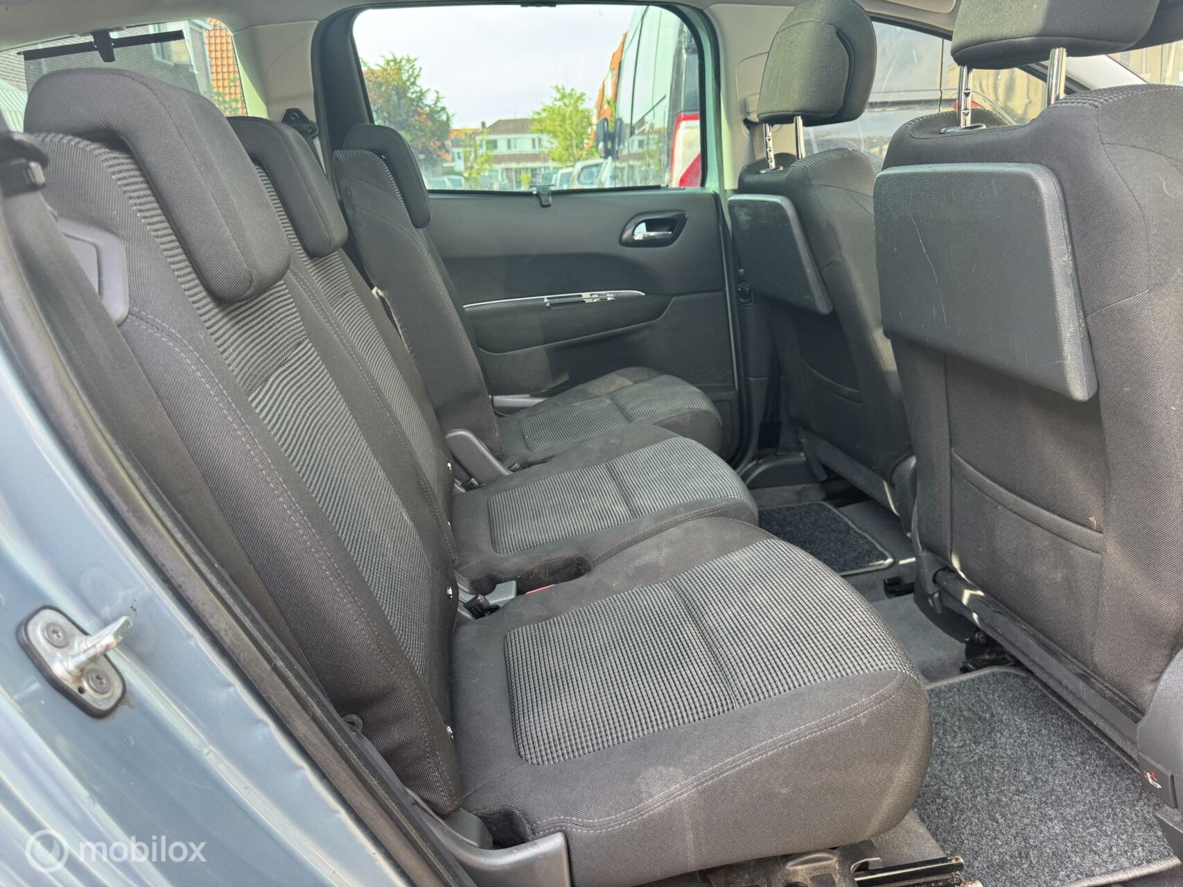 Foto van Peugeot 5008