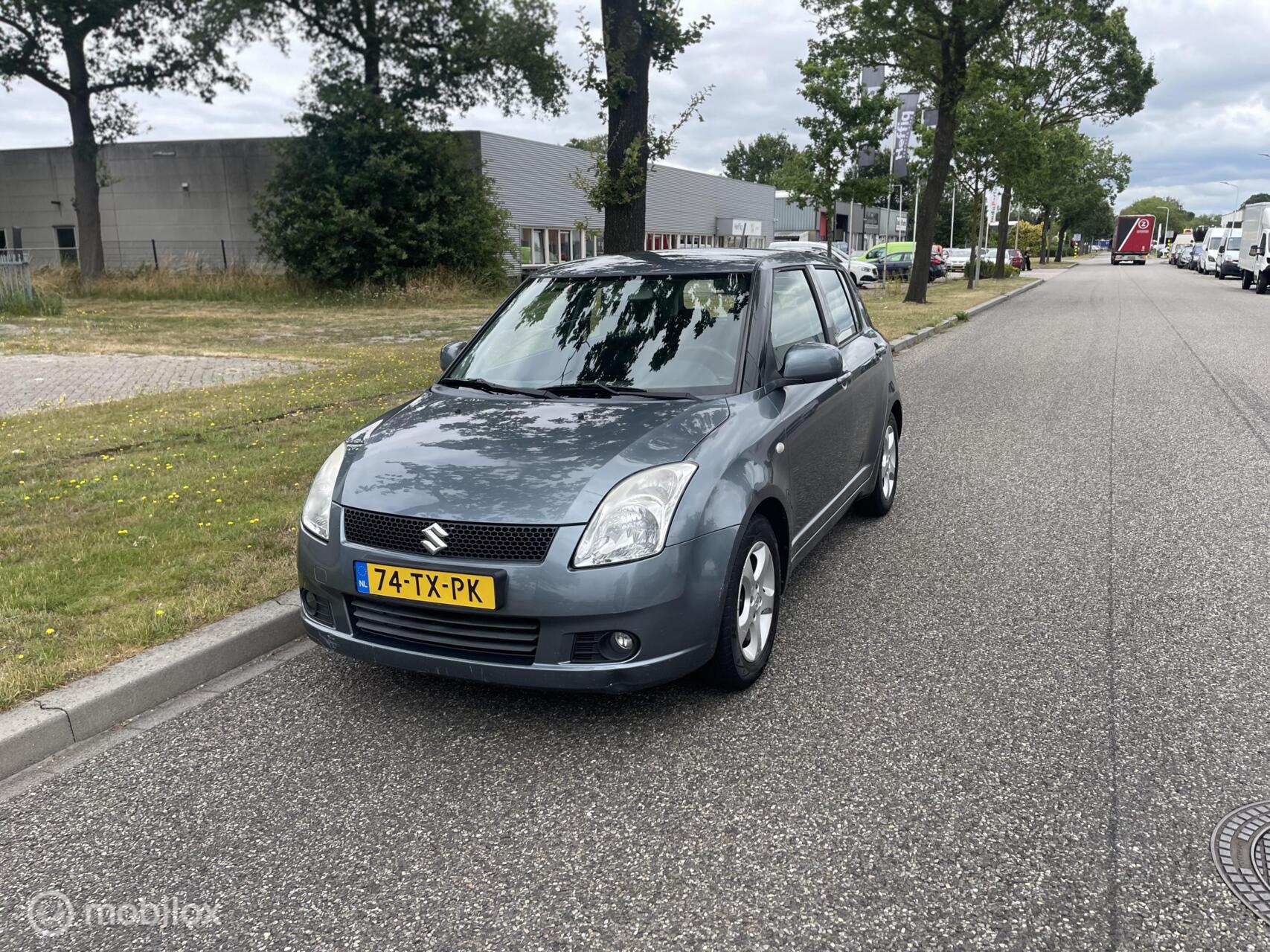 Suzuki Swift 1.3 Airco 2007 - voorkant