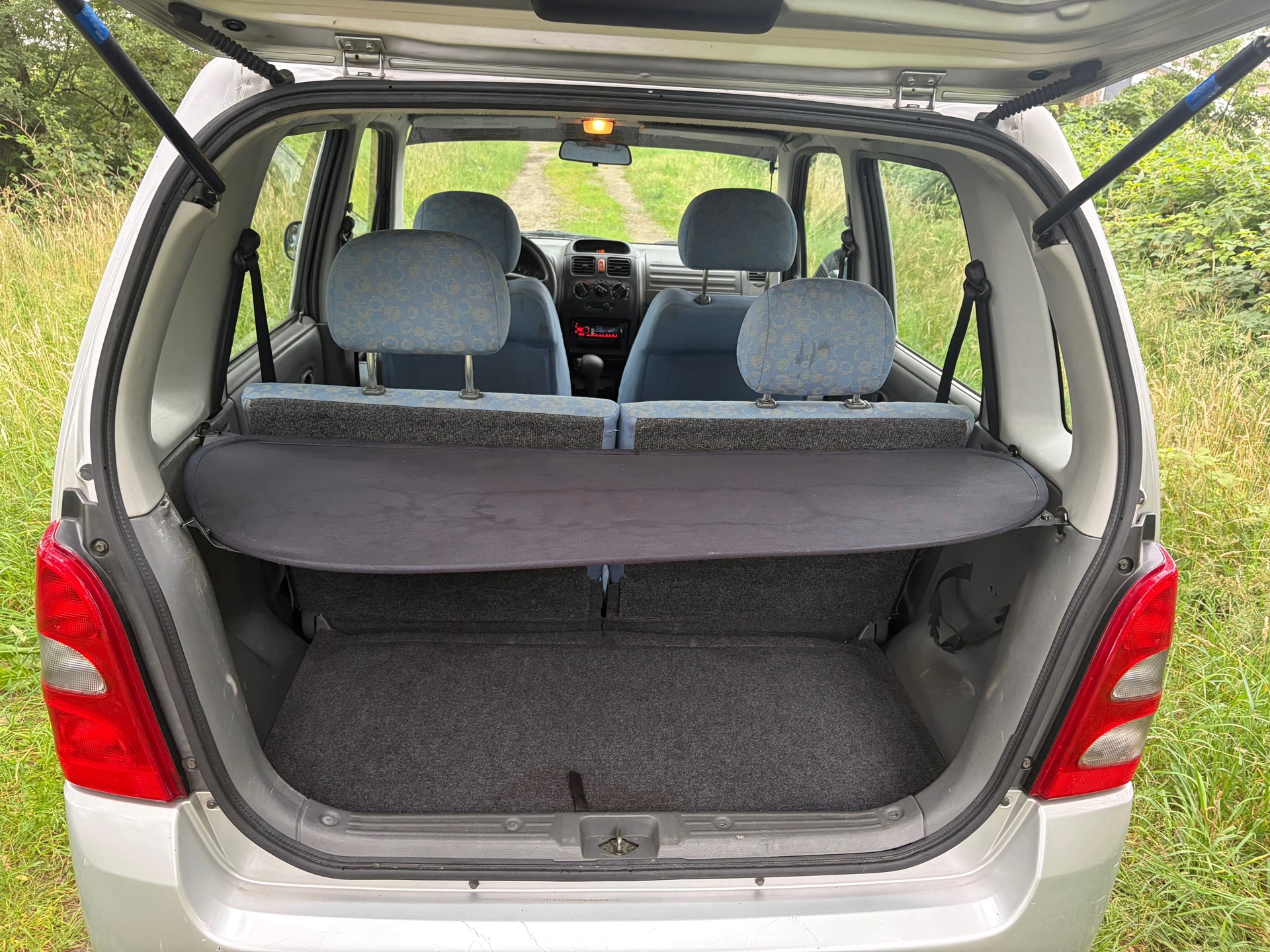 Foto van Suzuki Wagon R