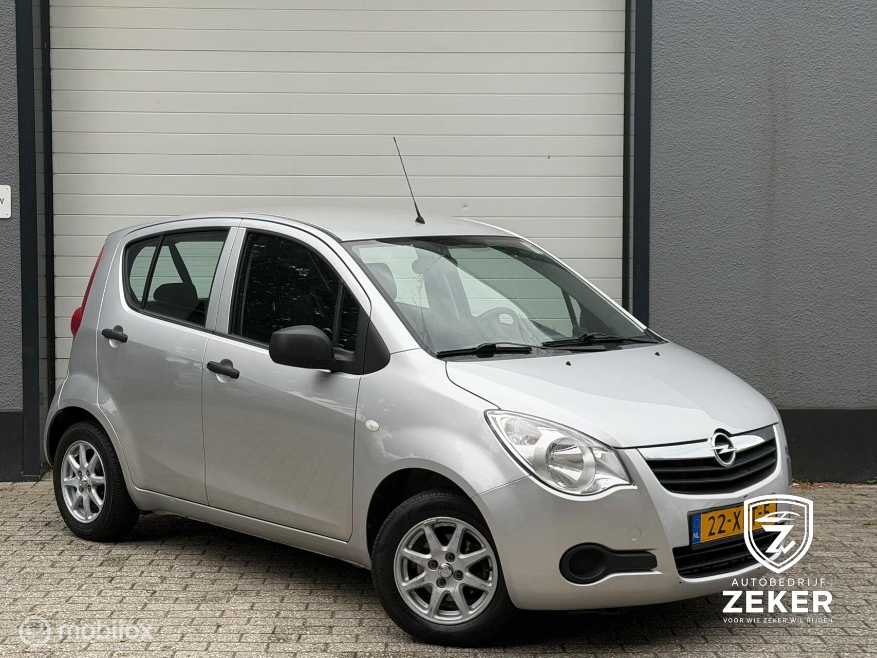 Foto van Opel Agila