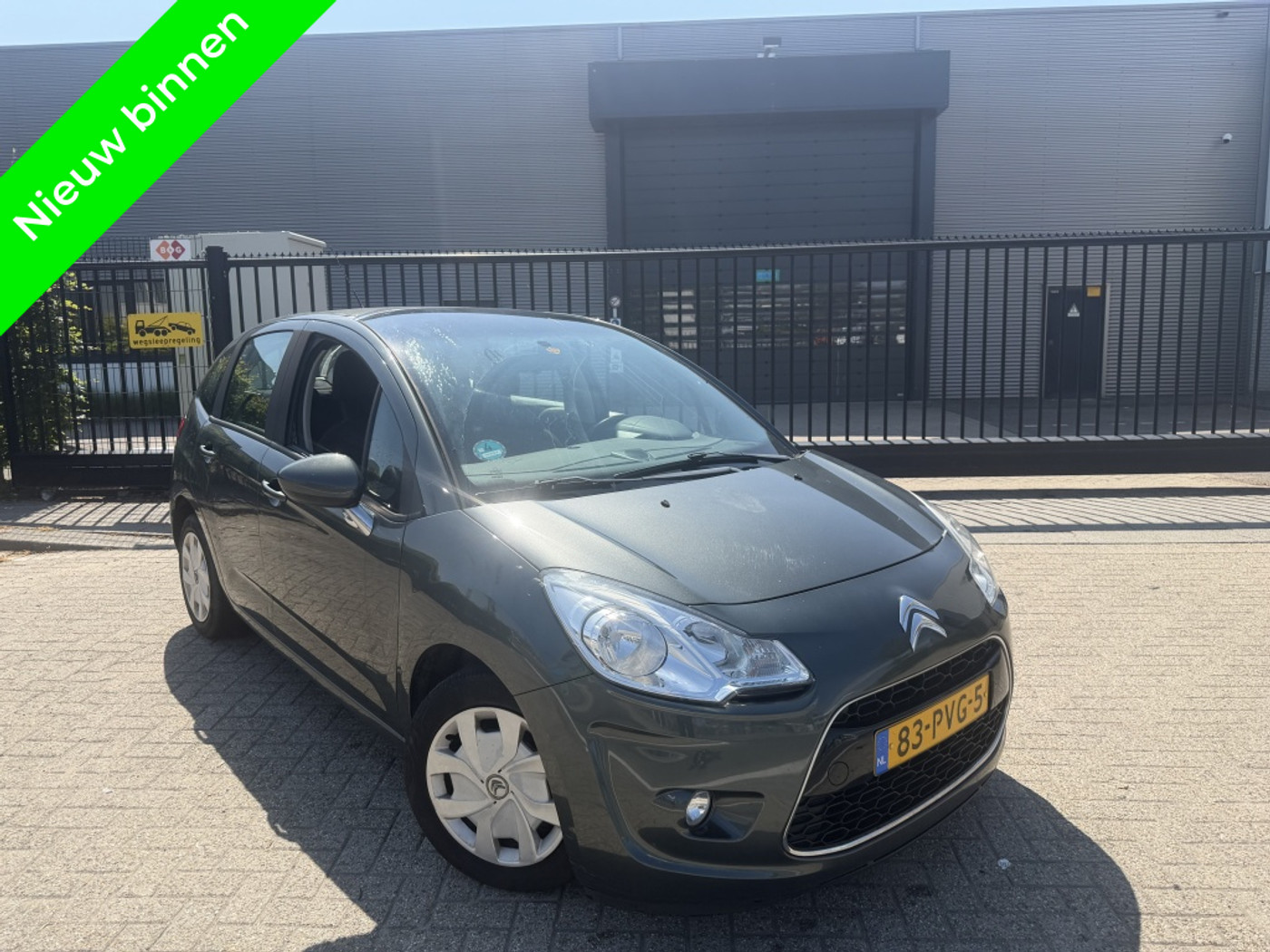 Citroen C3 1.6 e-HDi Dynamique Panorama|Navigatie|Clima 2012 2011 - voorkant