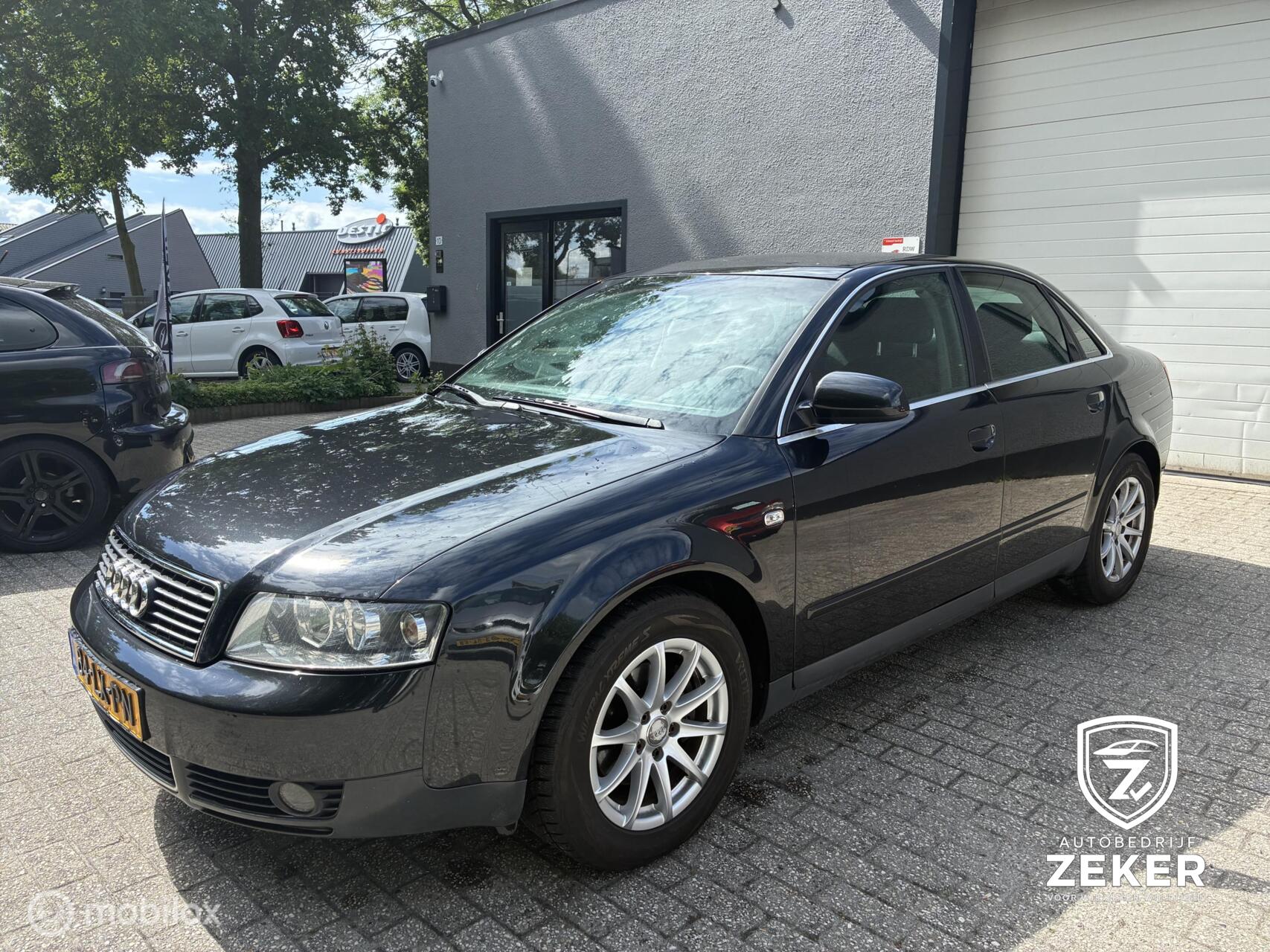 Audi Audi A4 2.0 Pro Line Automaat 2003 - voorkant