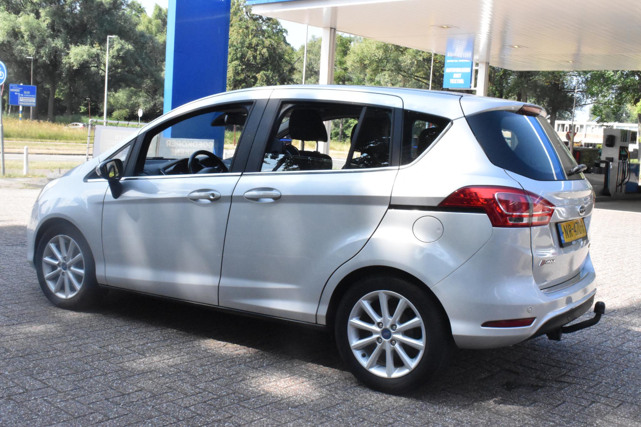 Foto van Ford B-max