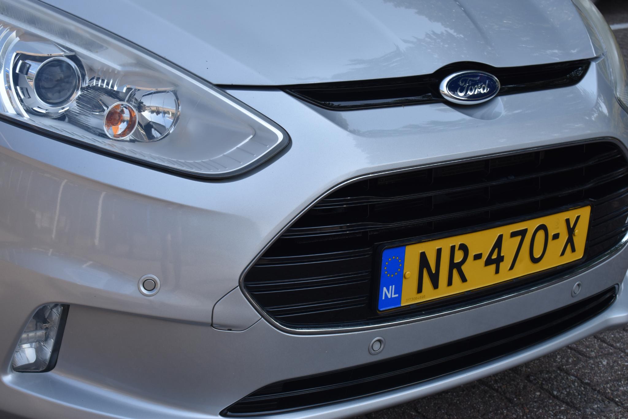 Foto van Ford B-max