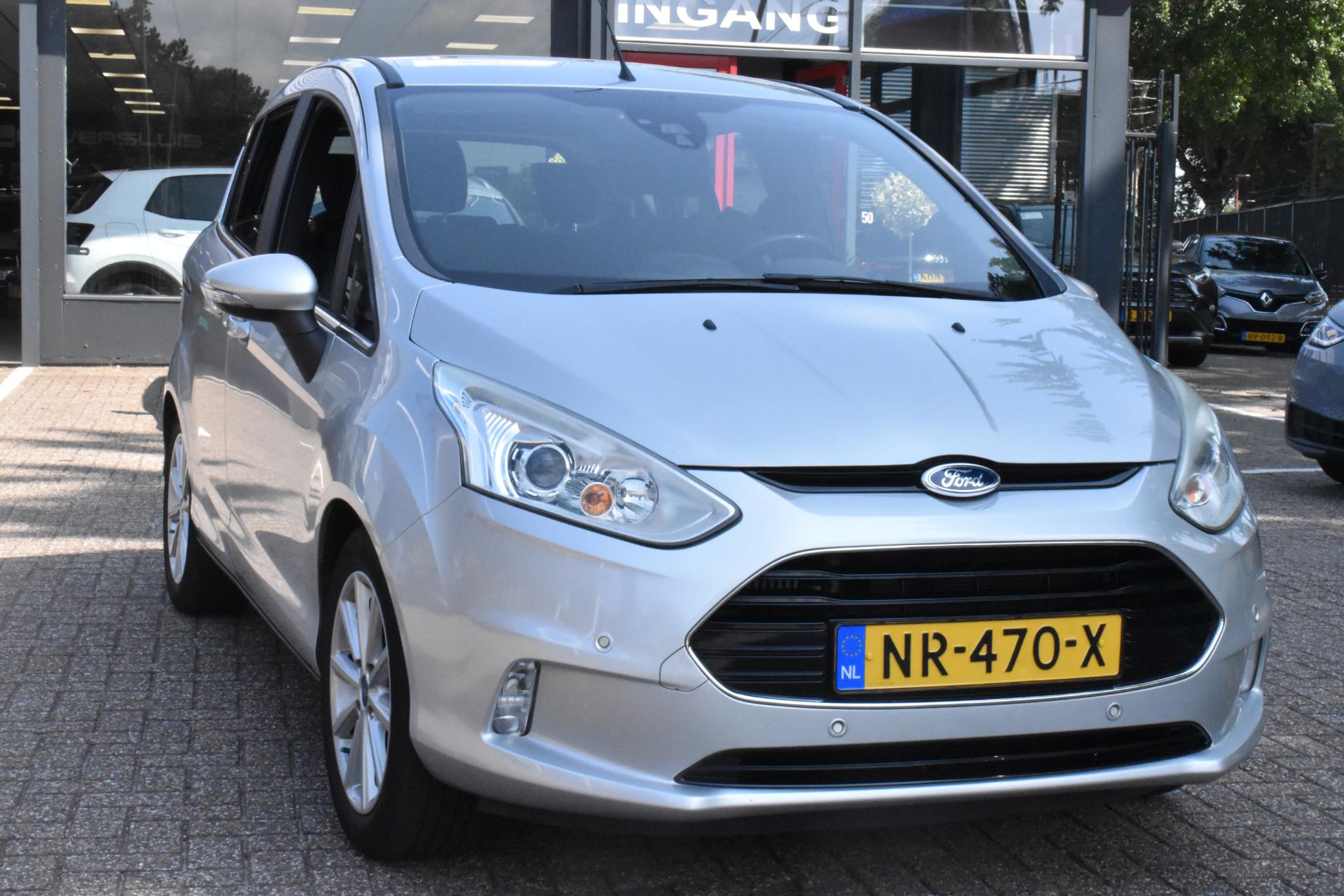 Foto van Ford B-max