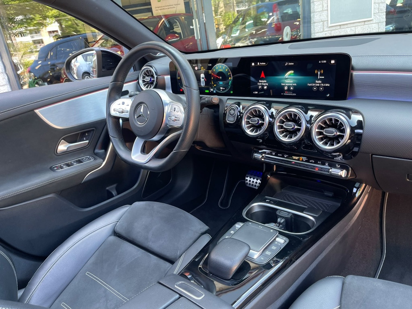 Foto van Mercedes-Benz A 250 E