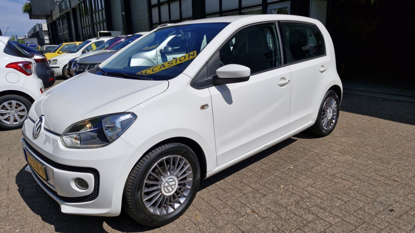 Volkswagen Up 1.0 high up! BlueM. 59703KM!! 2012 - voorkant