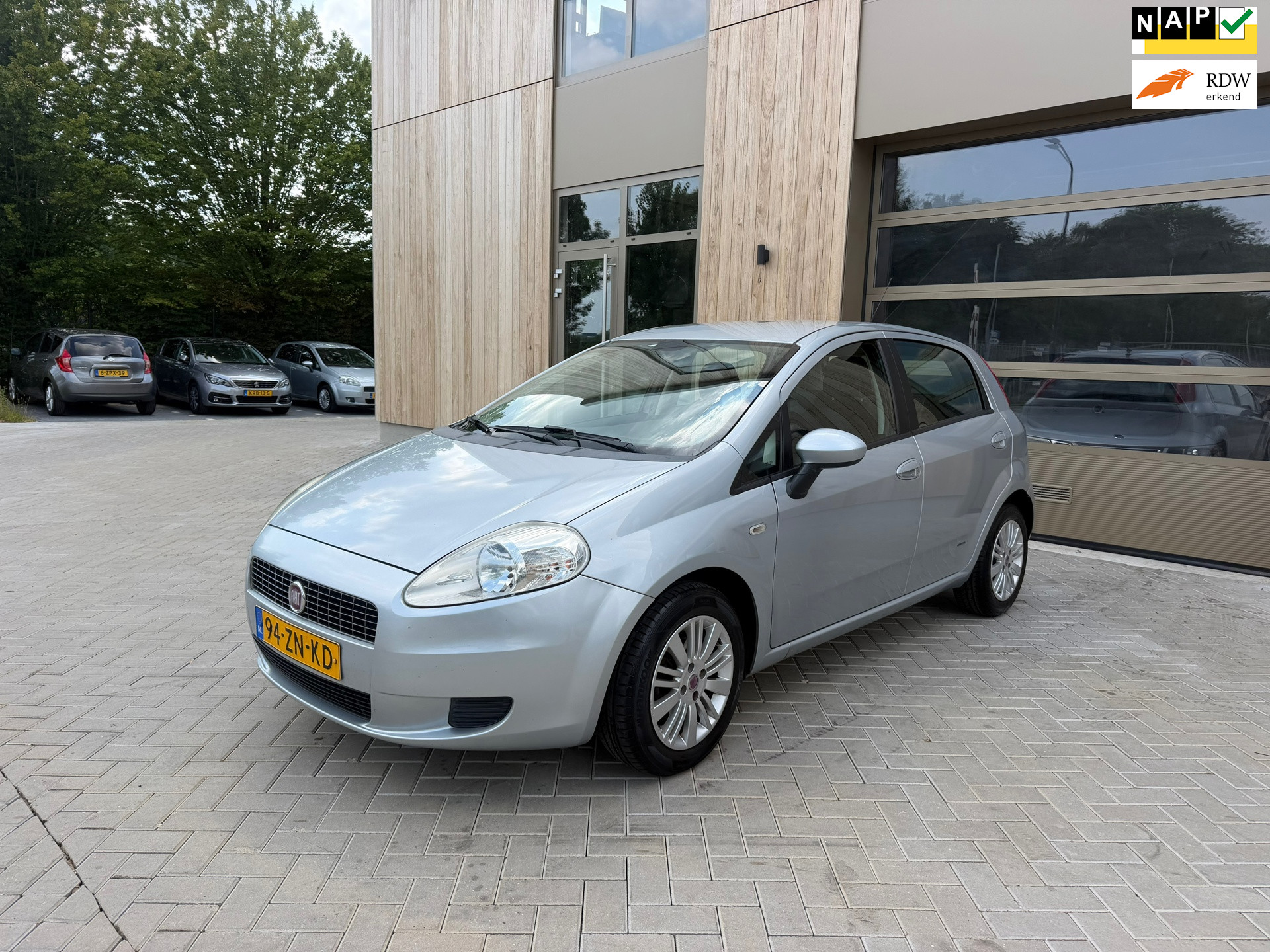Fiat Fiat Punto 1.4 Dynamic 5DRS|Airco|Cruise Controle|Trekhaak|1ste eigenaar|Nieuwe APK 2008 - voorkant