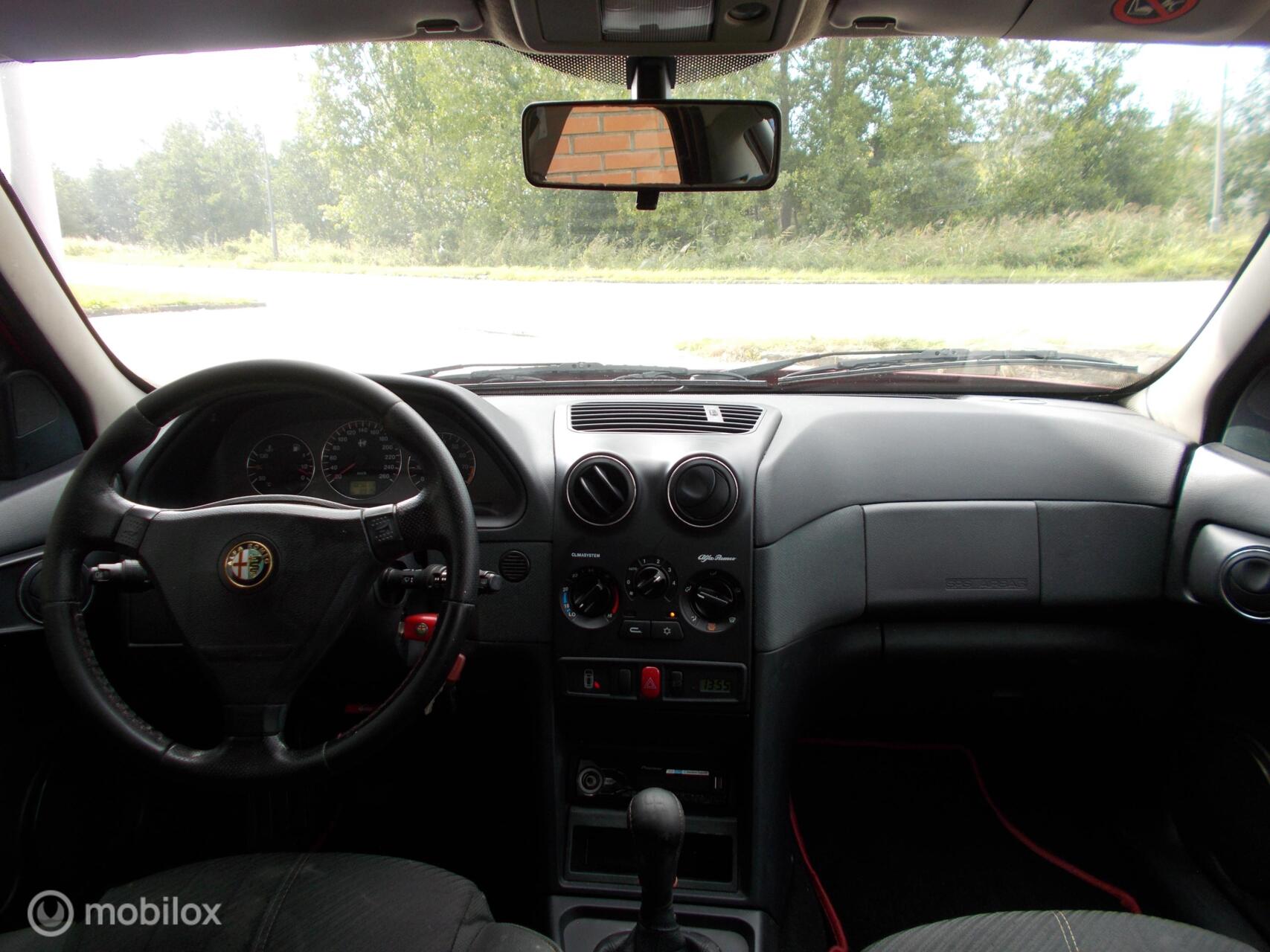 Foto van Alfa Romeo Alfa Romeo 146