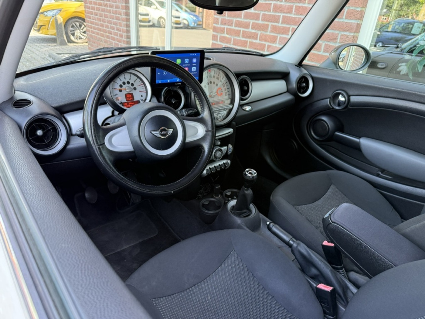 Foto van Mini One