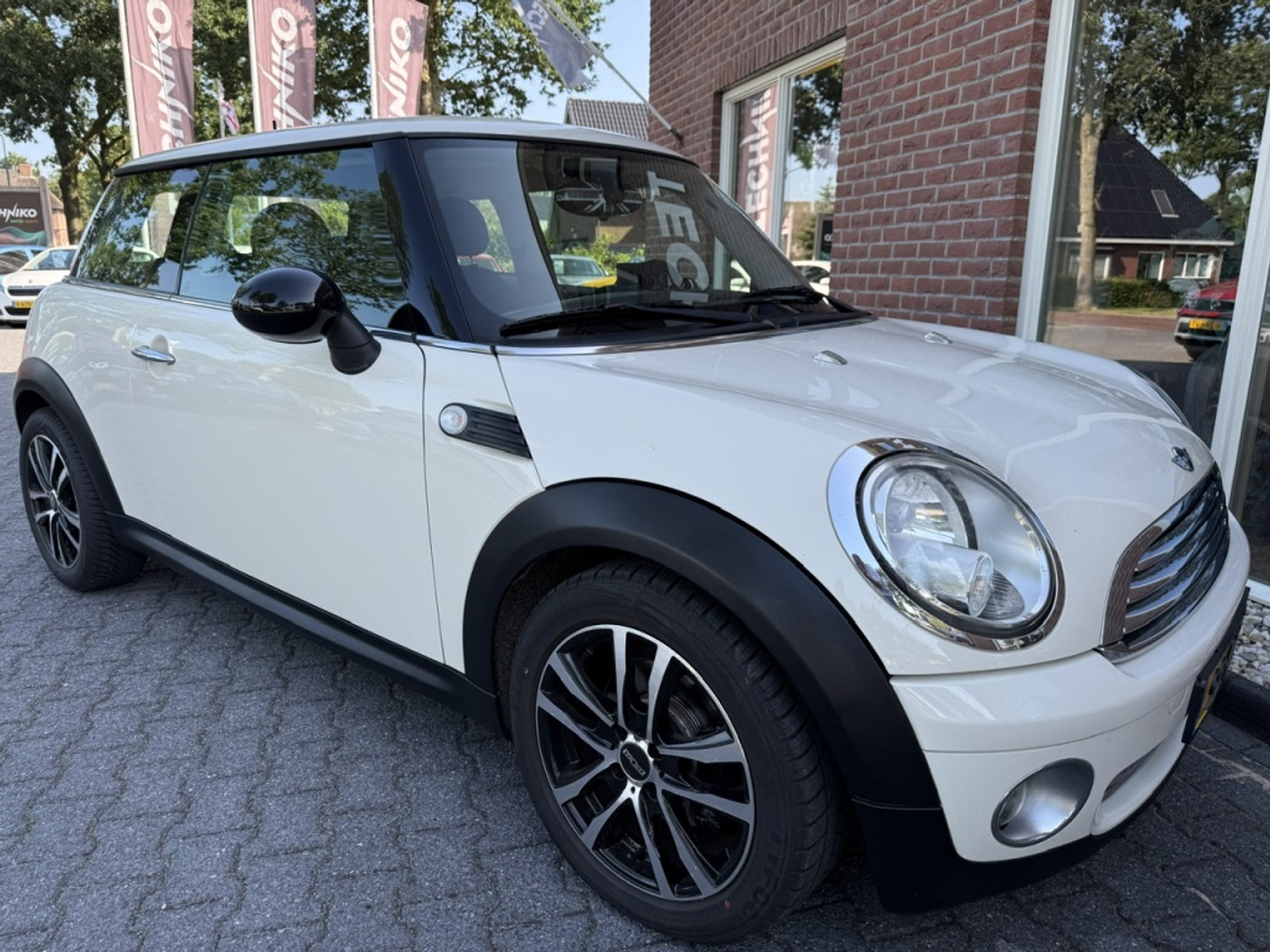 Foto van Mini One