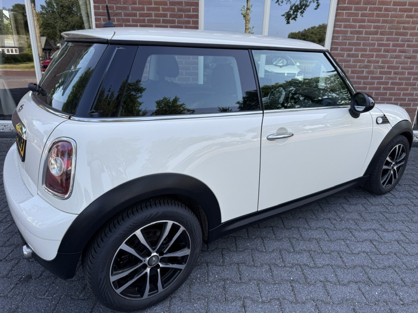 Foto van Mini One