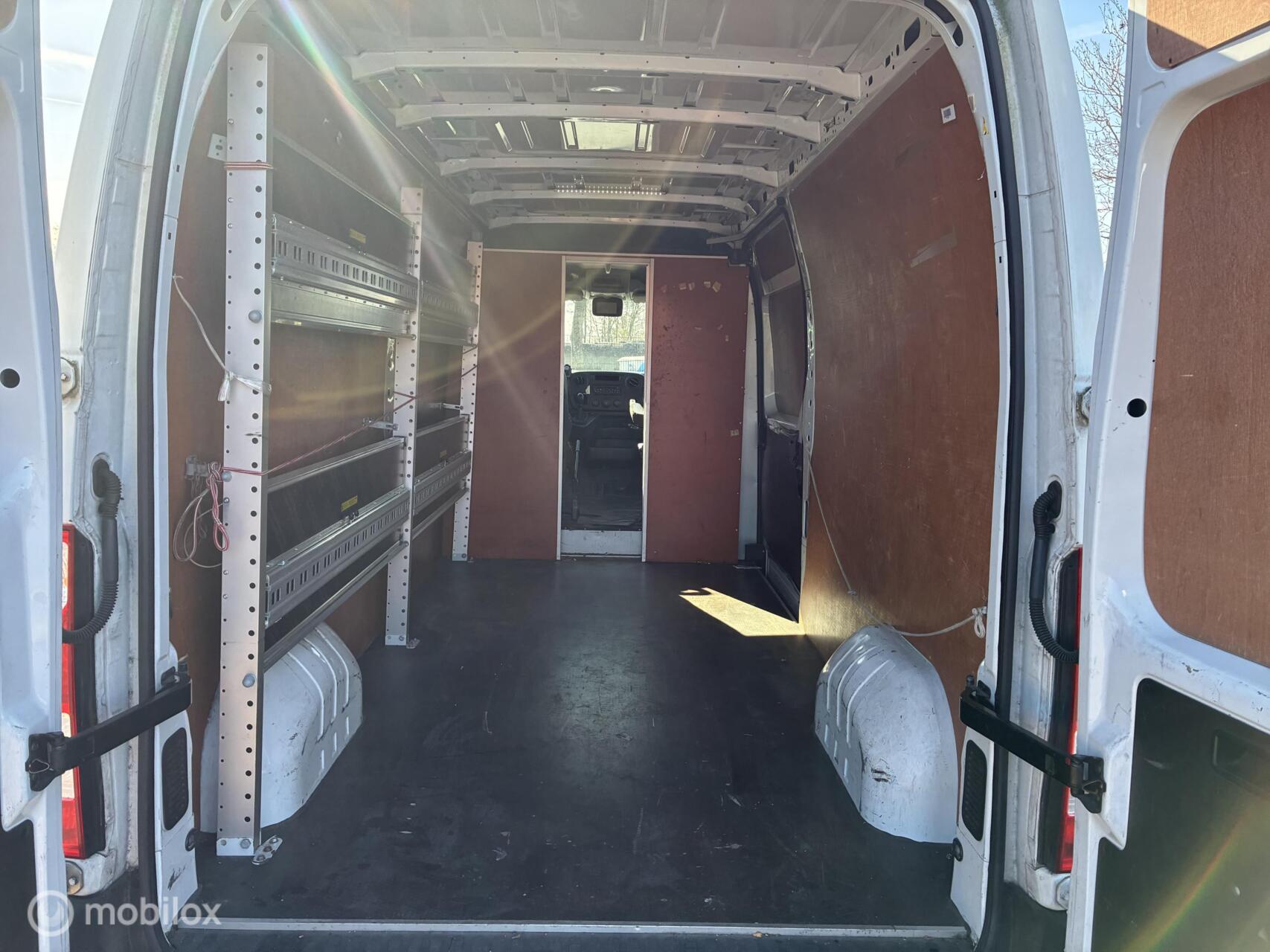 Foto van Opel Movano