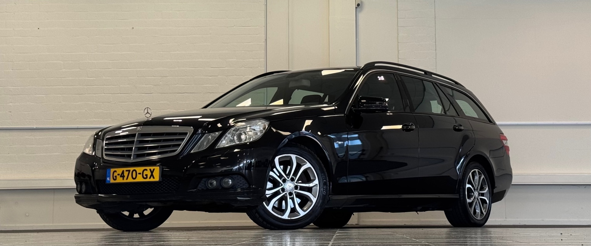 Mercedes-Benz E 250 Cgi 250 CGI Avantgarde Elek. achterklep Navi 2010 - voorkant