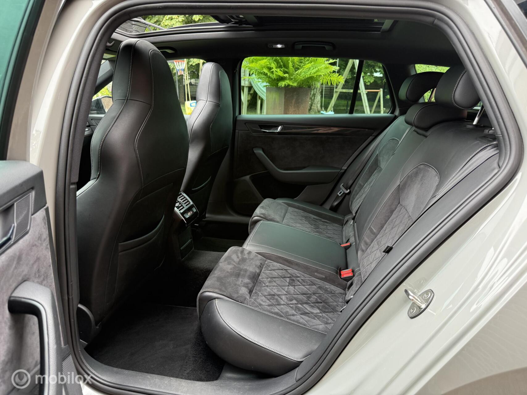 Foto van Skoda Superb
