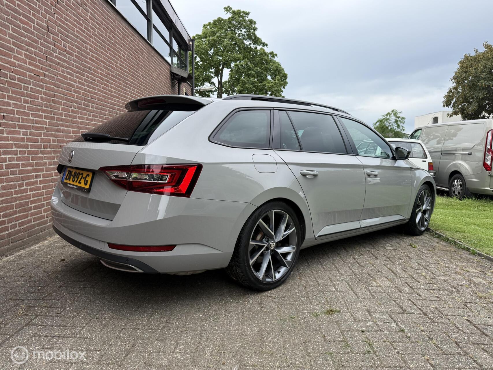 Foto van Skoda Superb