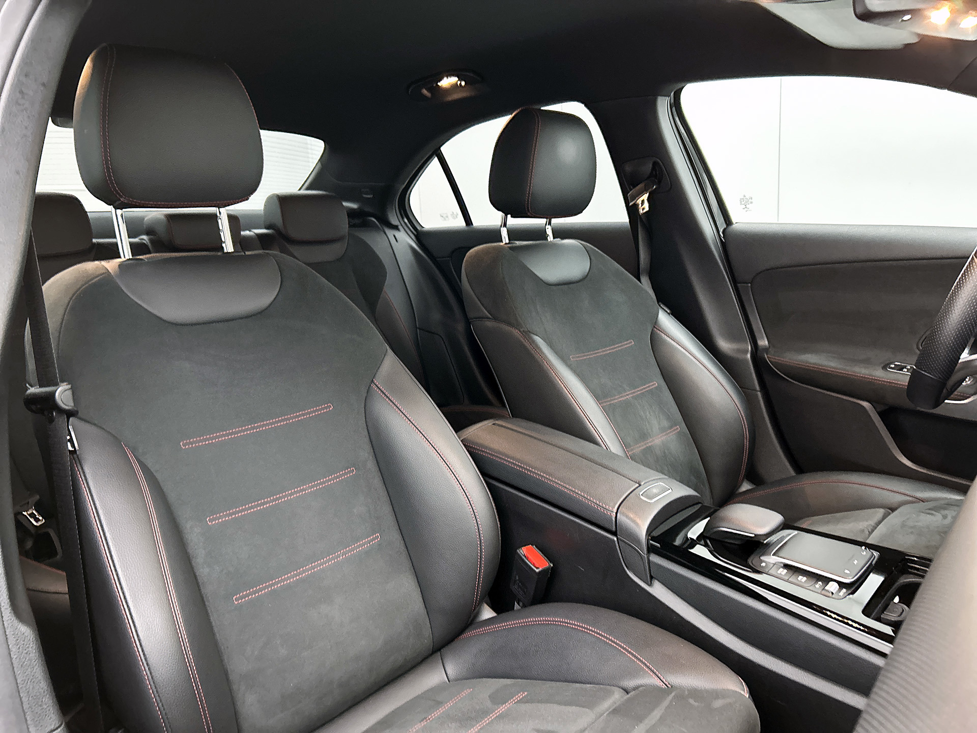 Foto van Mercedes-Benz A 200