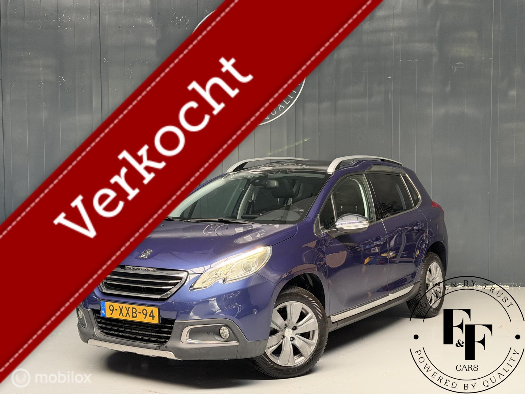Peugeot 2008 1.2 PureTech Automaat|Panodak|Navi|Cruise|Goed onderhouden 2014 - voorkant